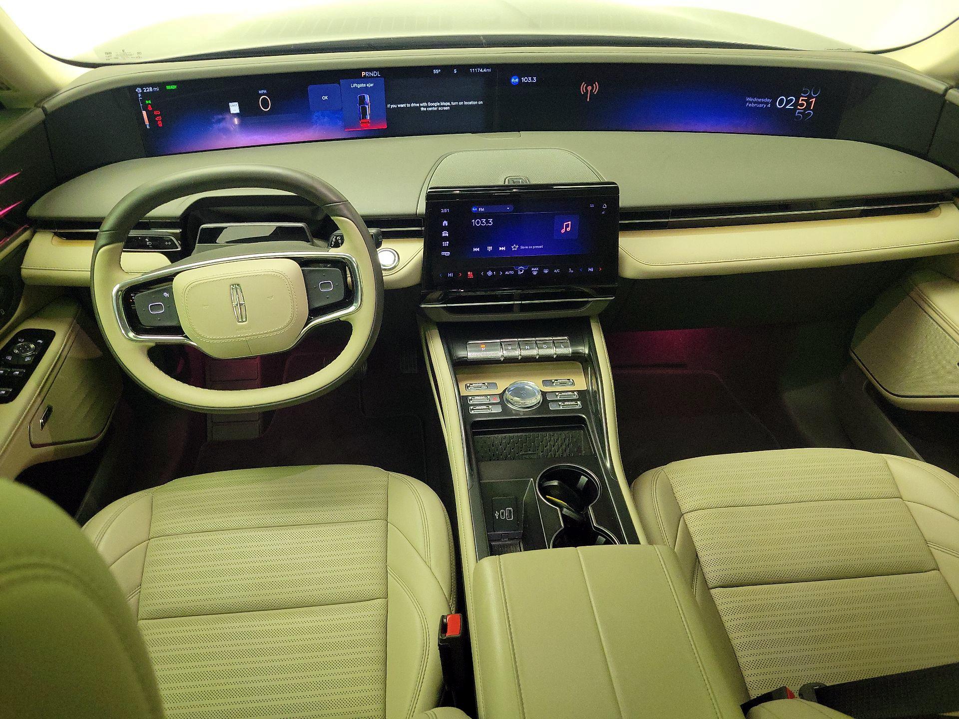 Thumbnail: 2025 Lincoln Nautilus - 9