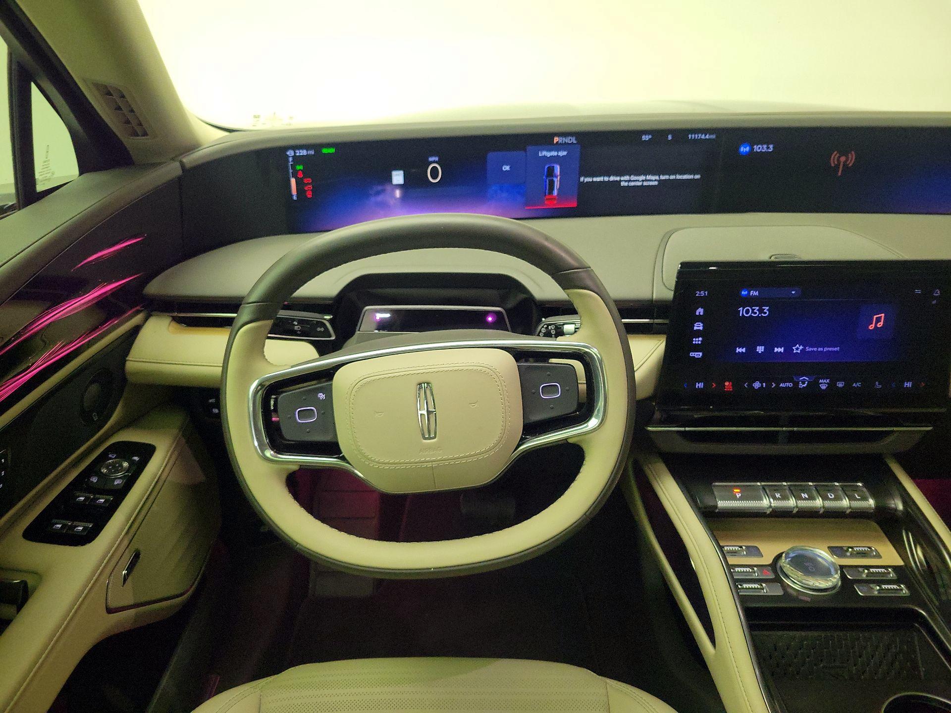 Thumbnail: 2025 Lincoln Nautilus - 10