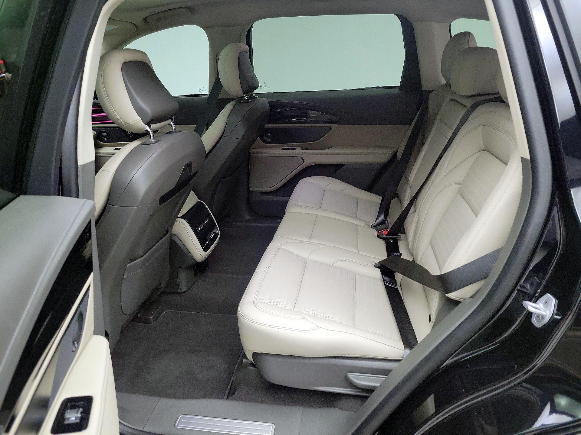 Thumbnail: 2025 Lincoln Nautilus - 20