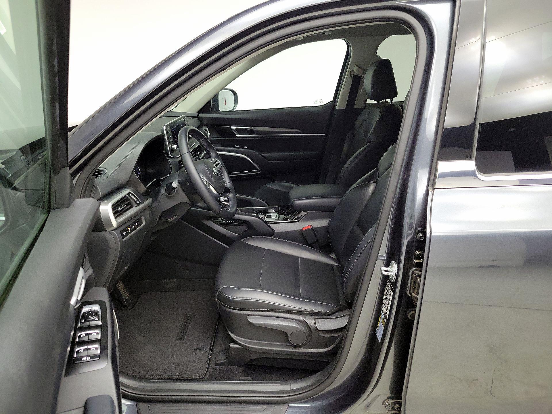 Thumbnail: 2021 Kia Telluride - 11