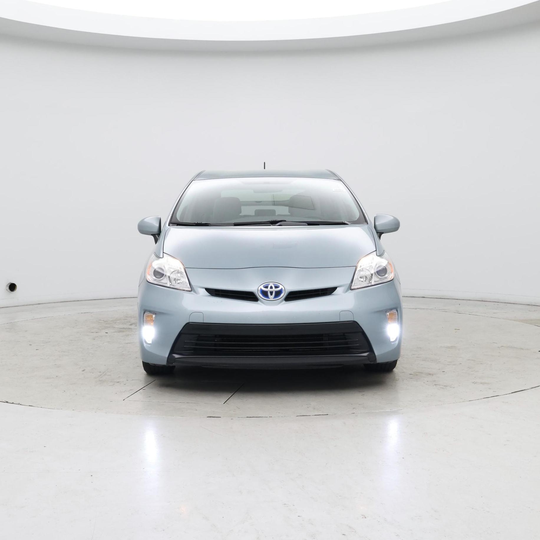 Thumbnail: 2014 Toyota Prius - 5