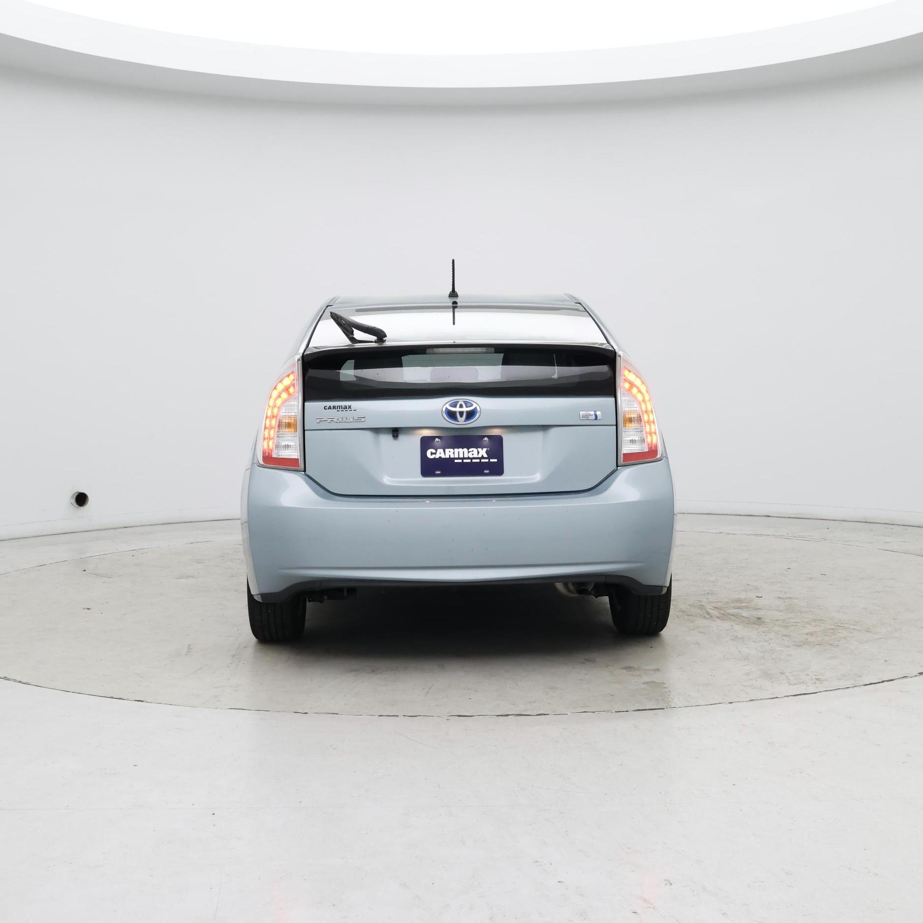 Thumbnail: 2014 Toyota Prius - 6