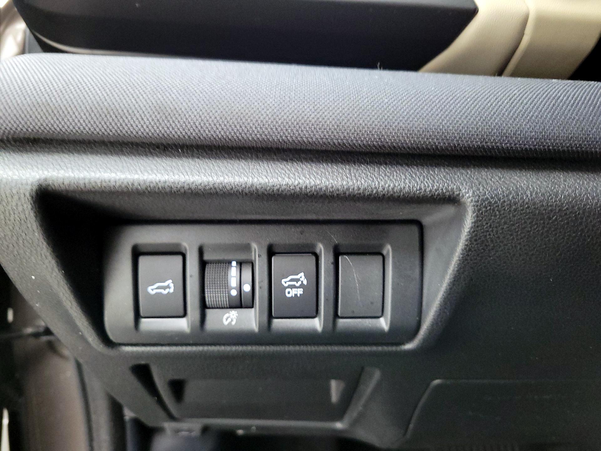 Thumbnail: 2021 Subaru Outback - 13