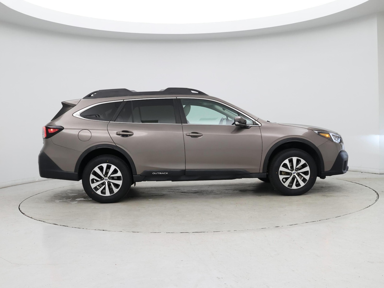2021 Subaru Outback Premium - Photo 8
