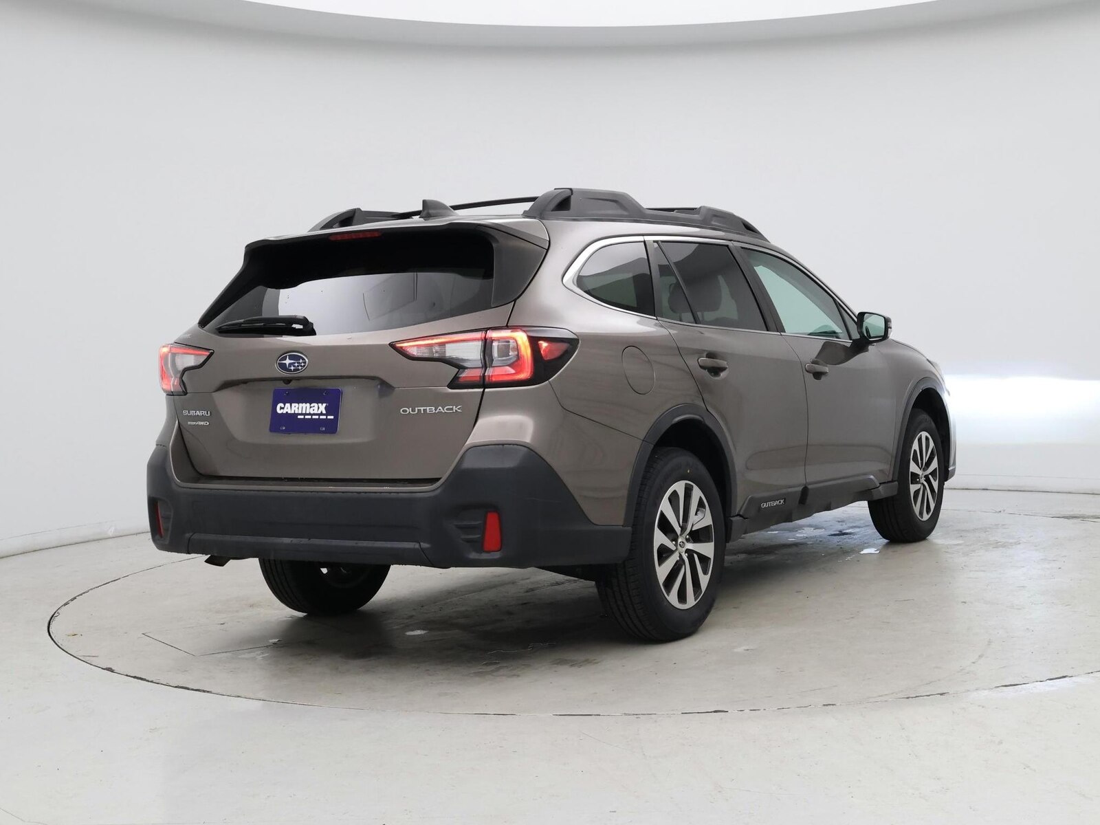 2021 Subaru Outback Premium - Photo 9