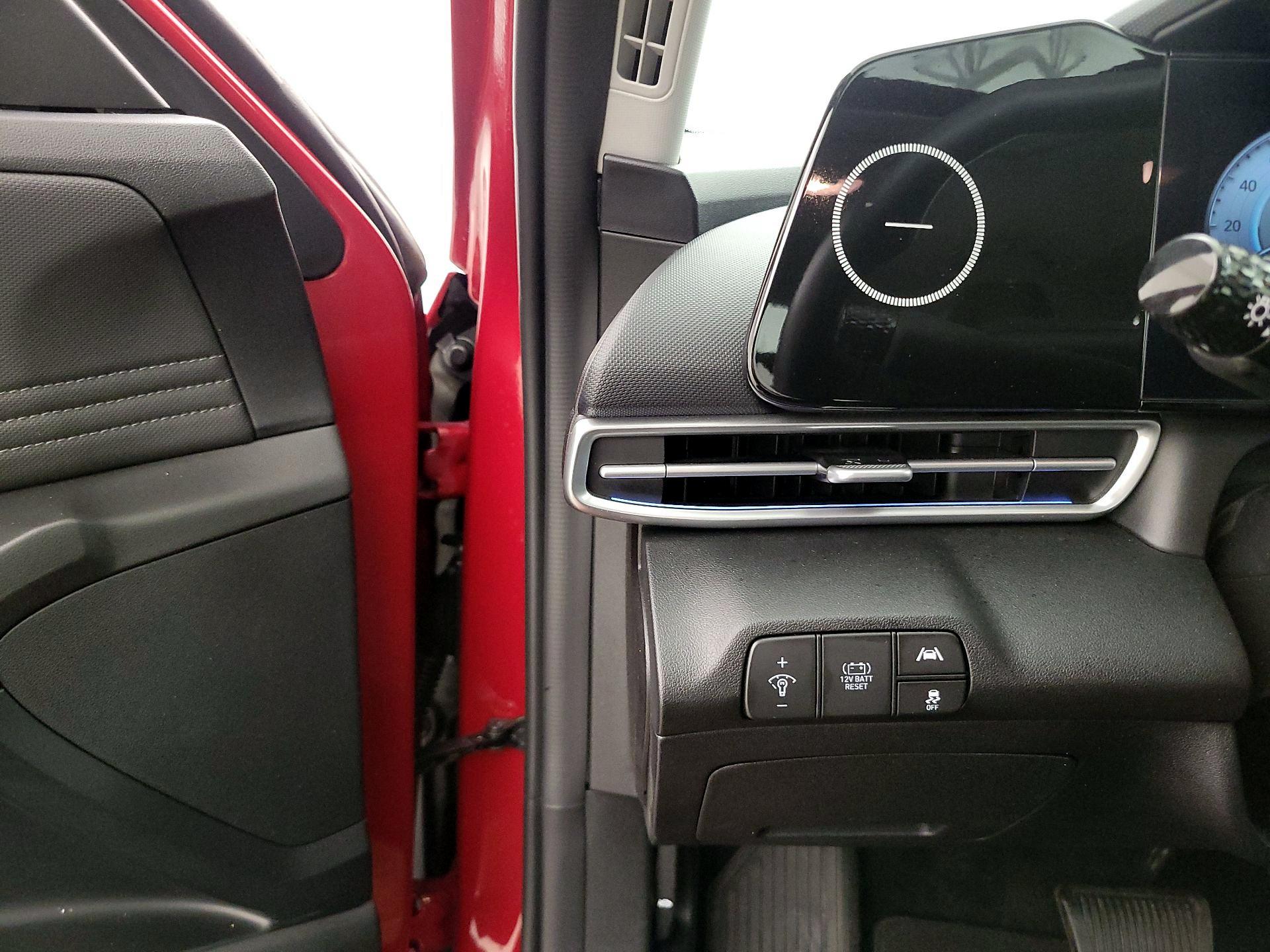 Thumbnail: 2023 Hyundai Elantra - 13