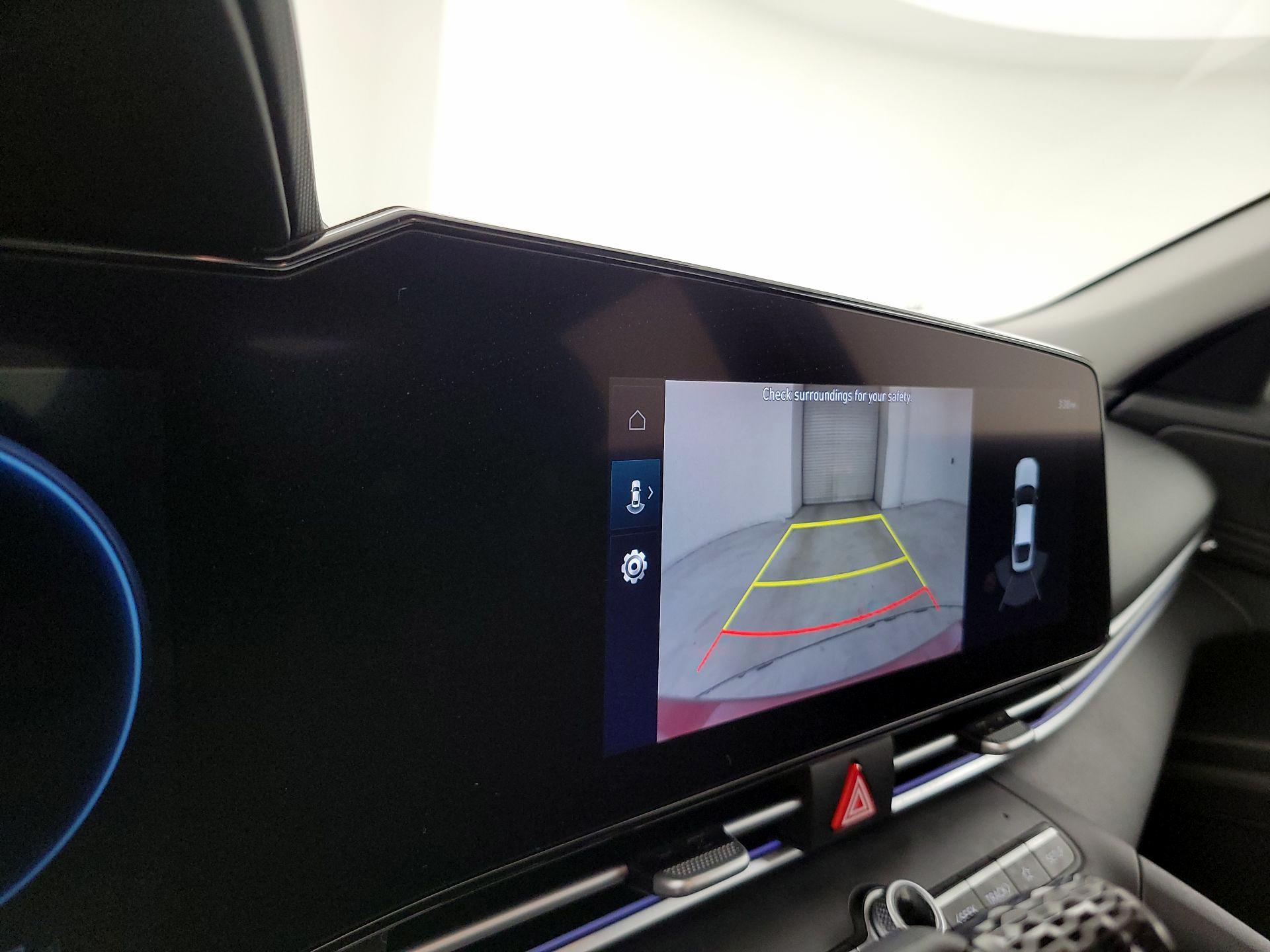 Thumbnail: 2023 Hyundai Elantra - 15