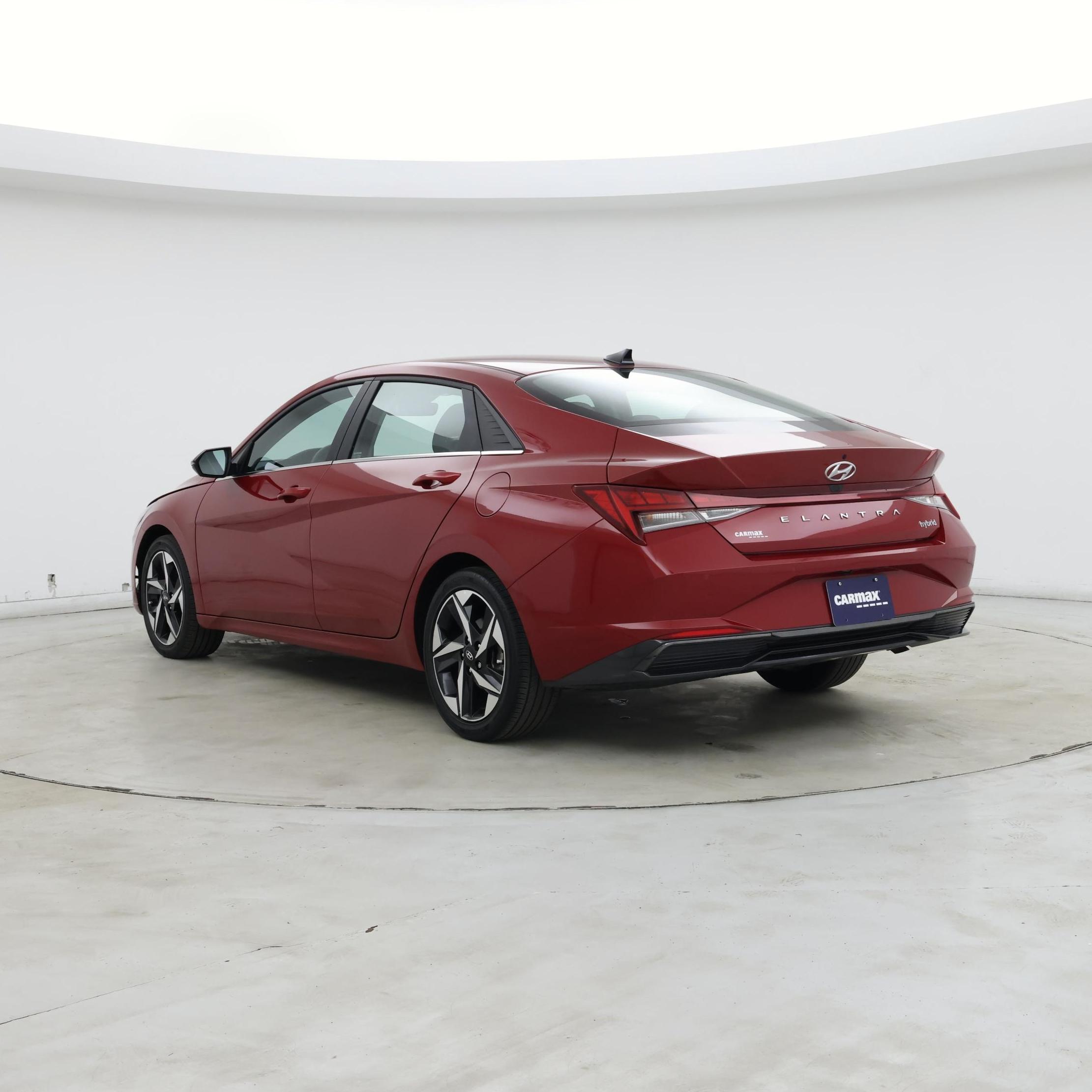 Thumbnail: 2023 Hyundai Elantra - 2