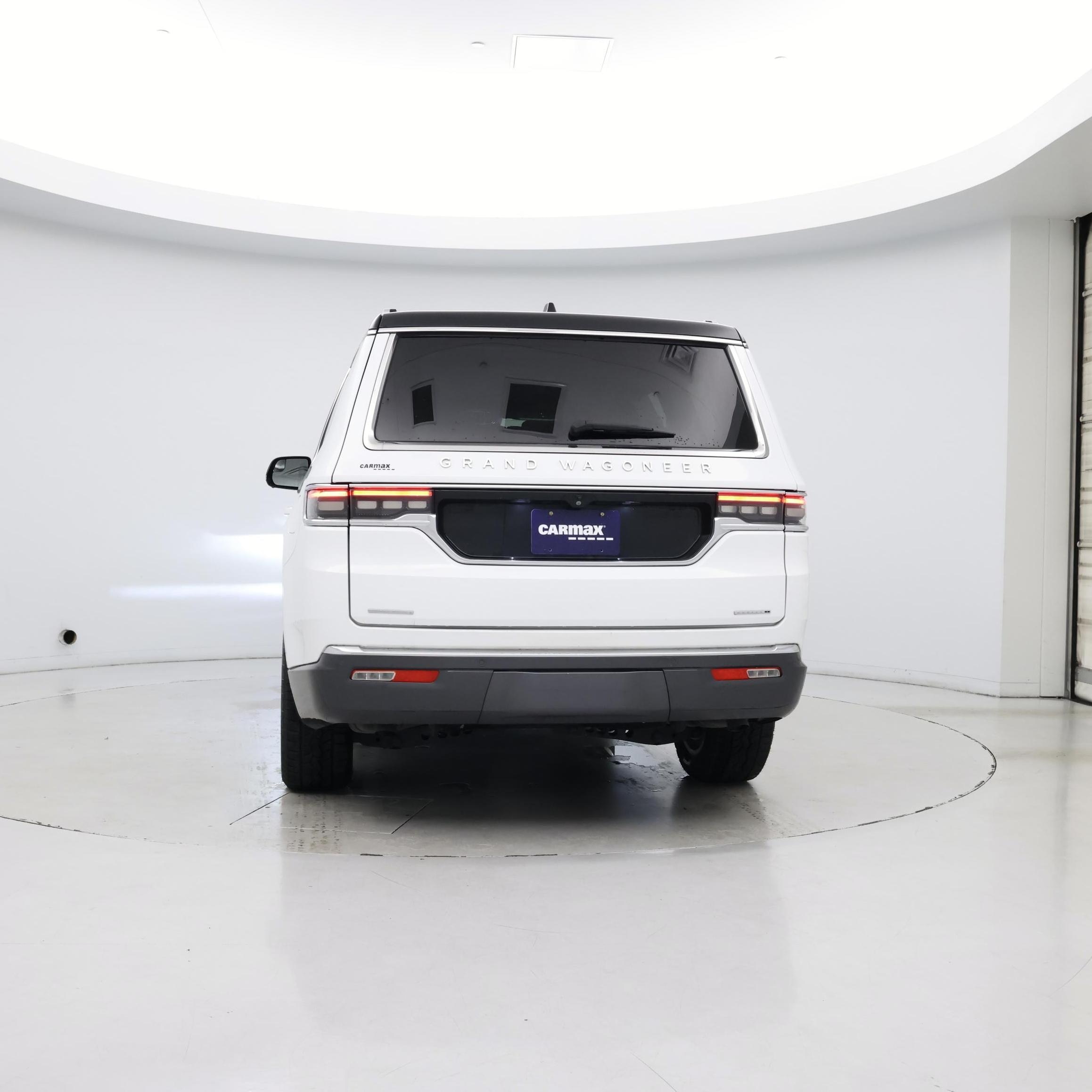 Thumbnail: 2022 Jeep Grand Wagoneer - 6