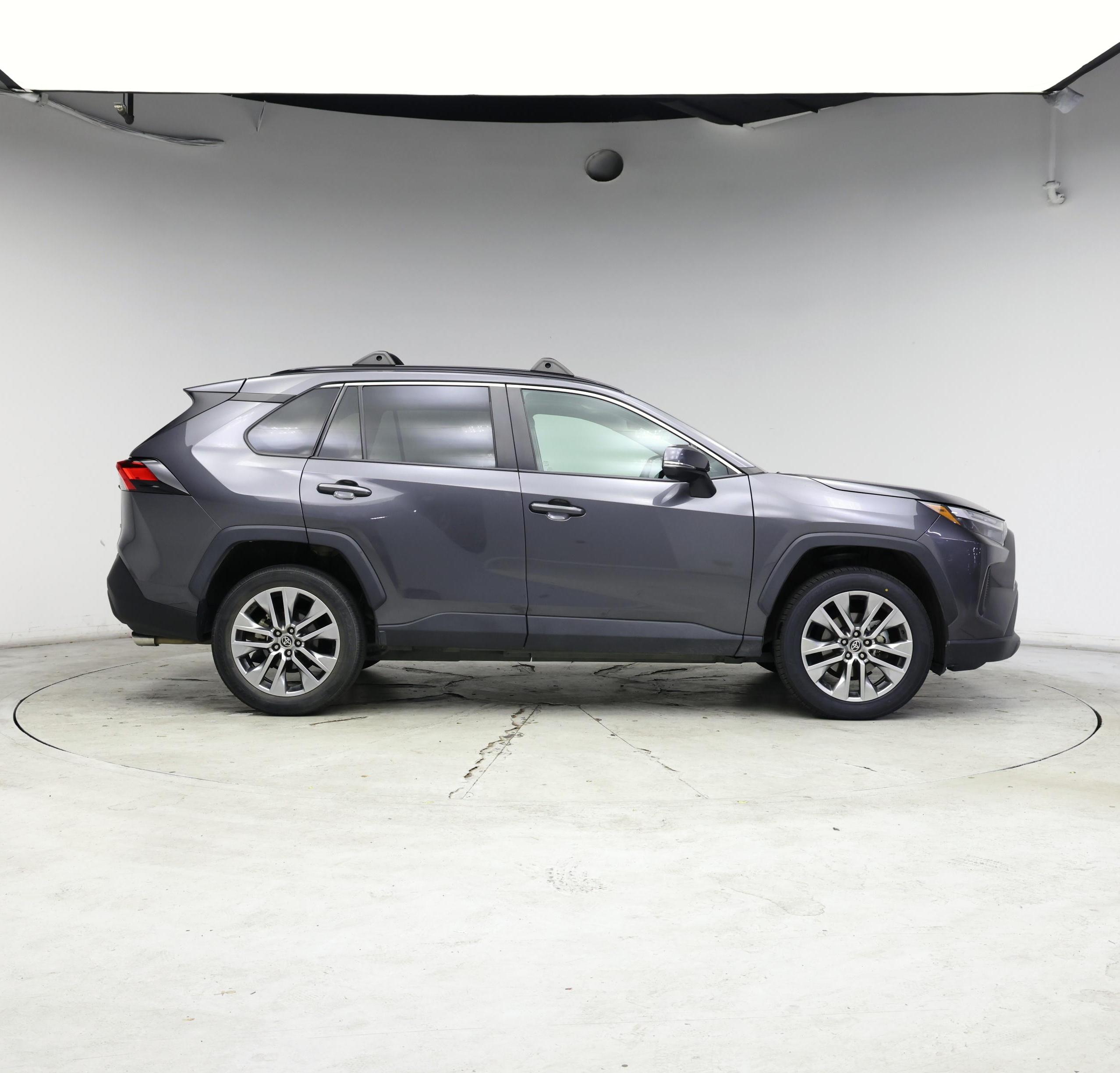 Thumbnail: 2023 Toyota RAV4 - 7