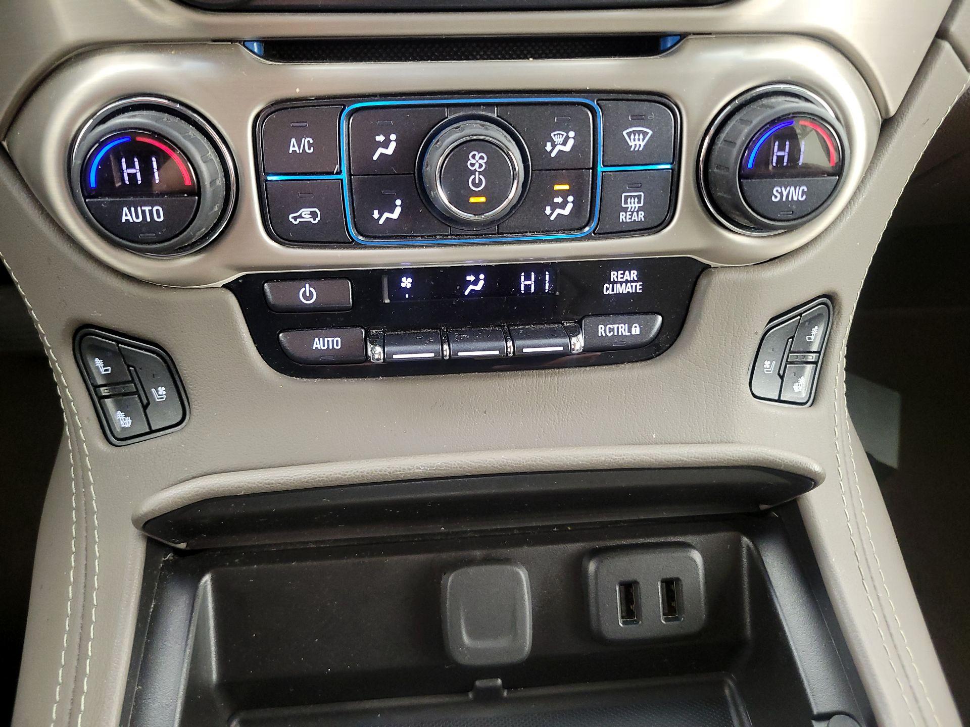 Thumbnail: 2019 GMC Yukon - 17