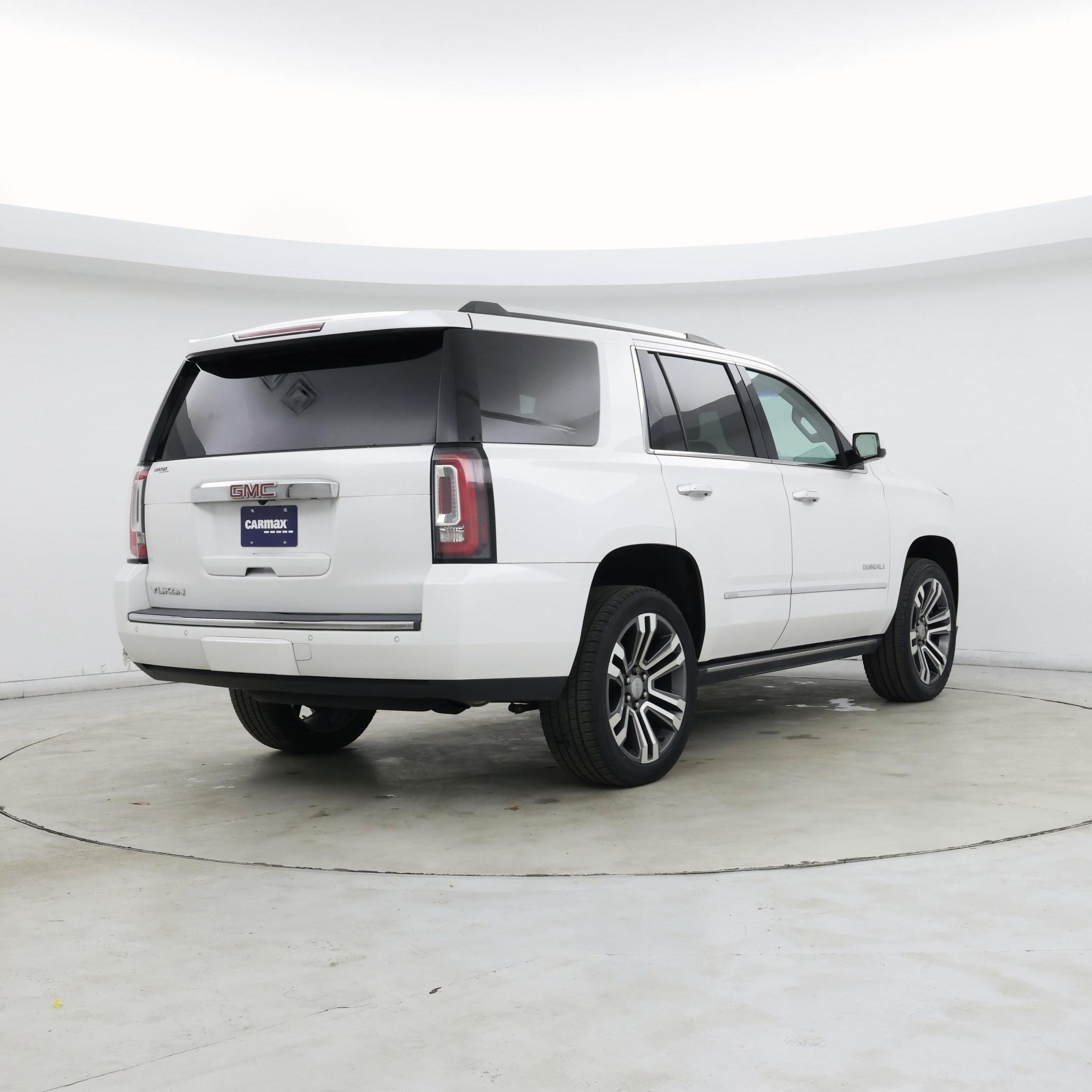 Thumbnail: 2019 GMC Yukon - 8