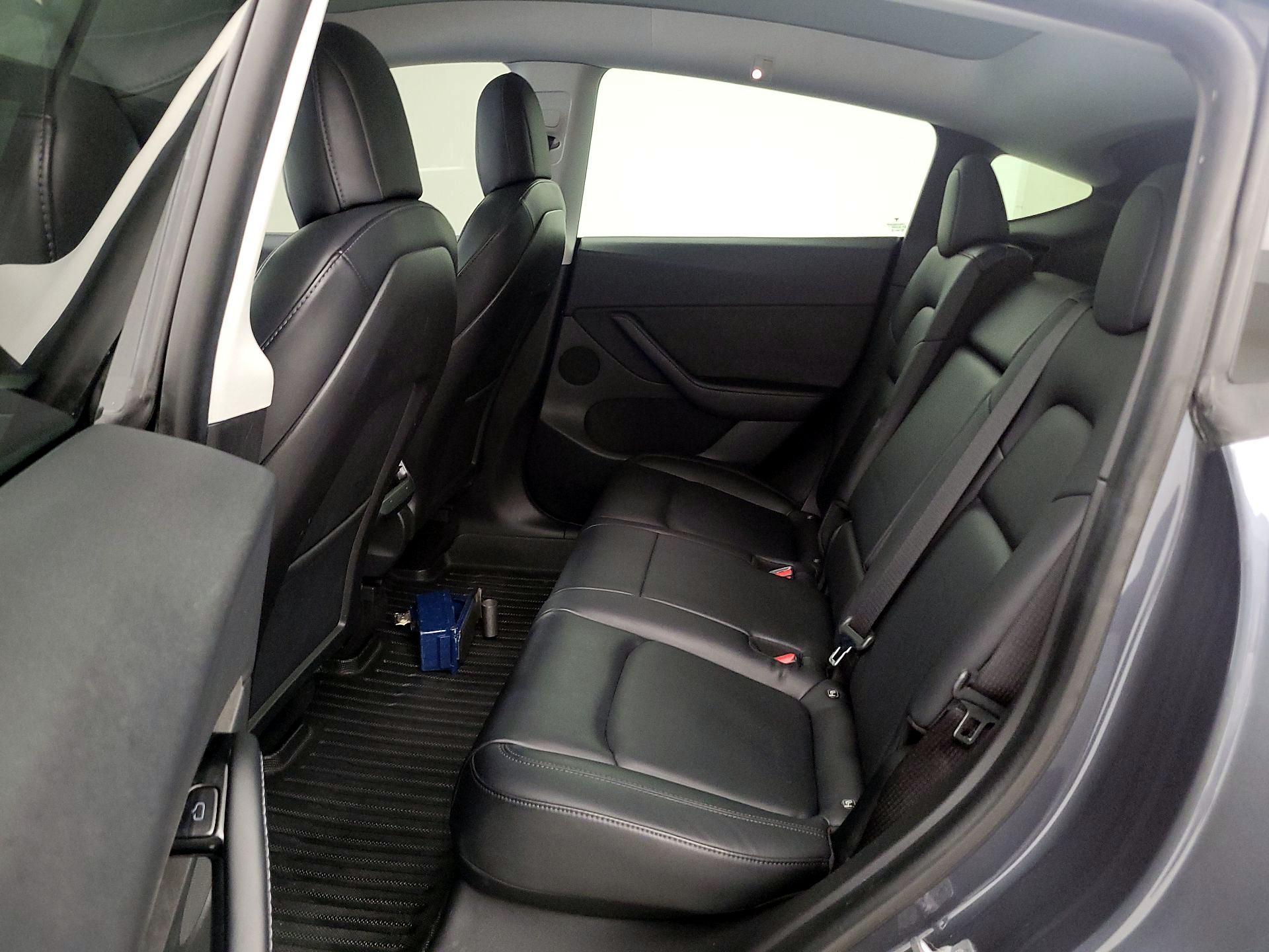 Thumbnail: 2021 Tesla Model Y - 19