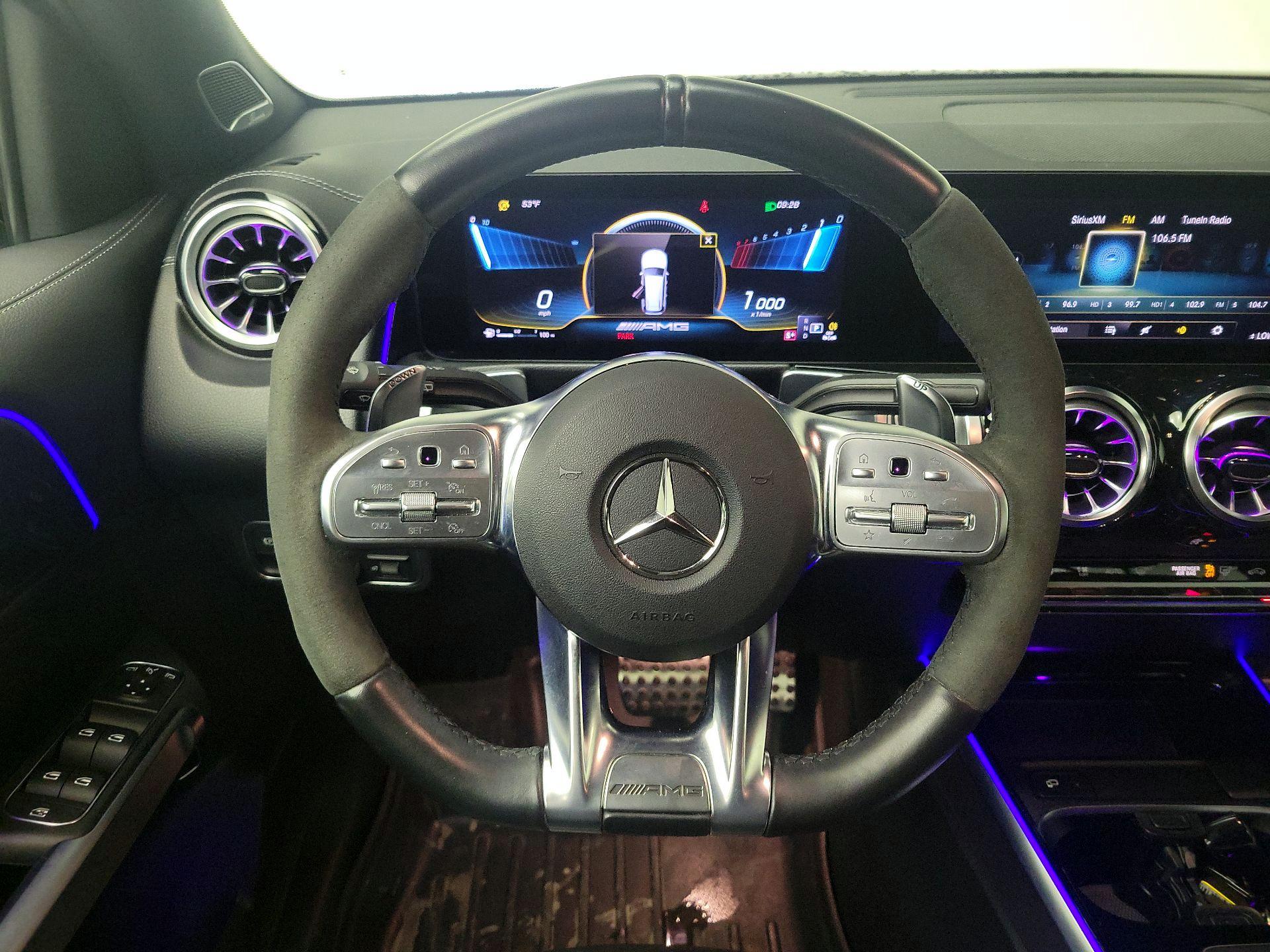 Thumbnail: 2023 Mercedes-Benz GLB - 10