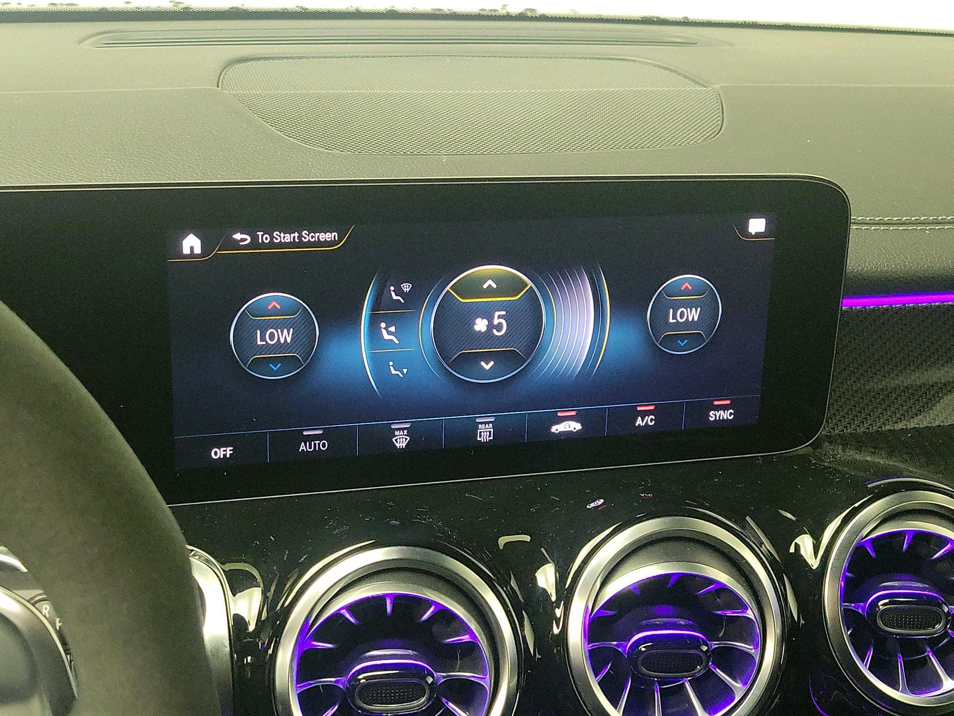 Thumbnail: 2023 Mercedes-Benz GLB - 16