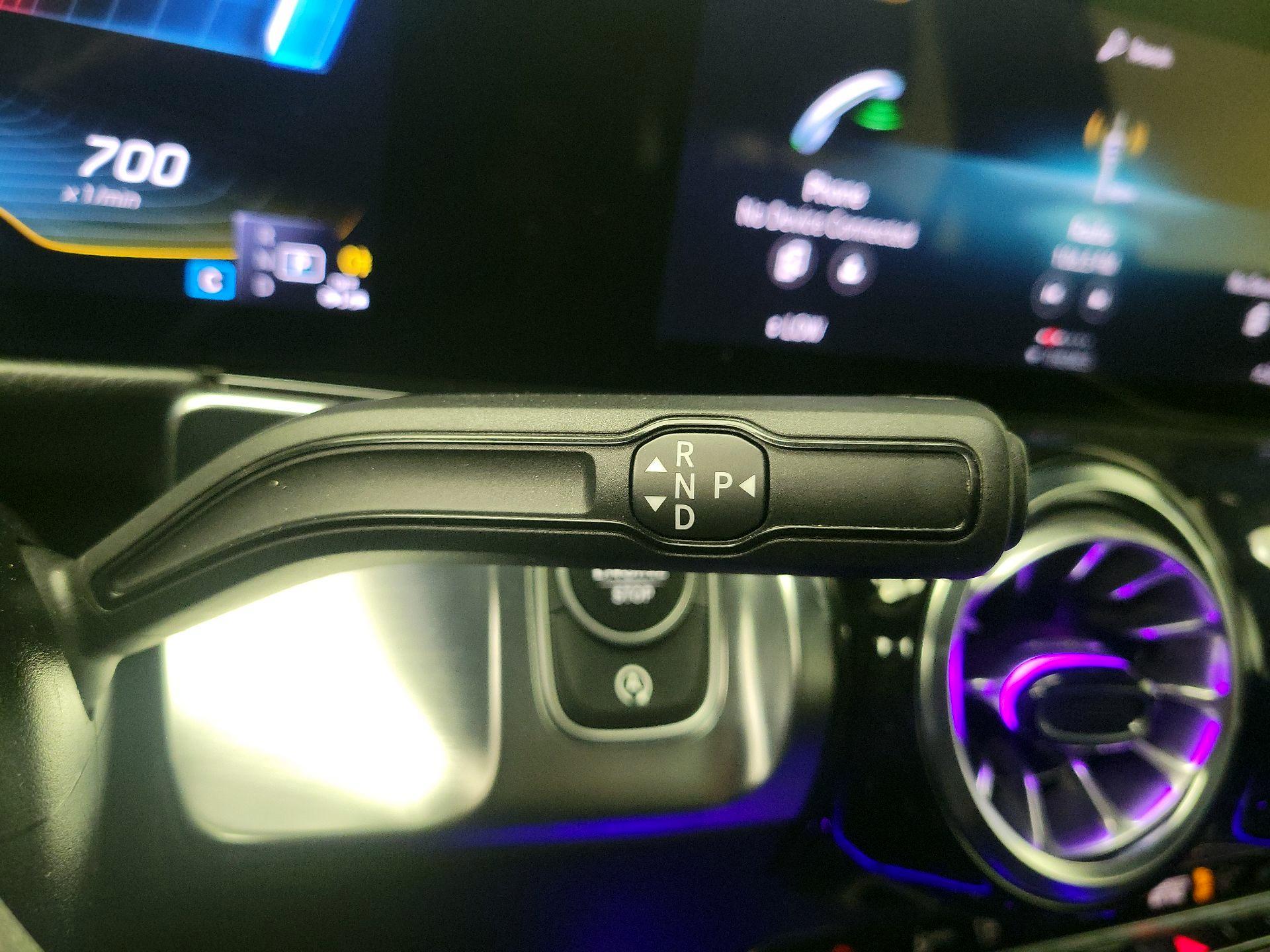 Thumbnail: 2023 Mercedes-Benz GLB - 17