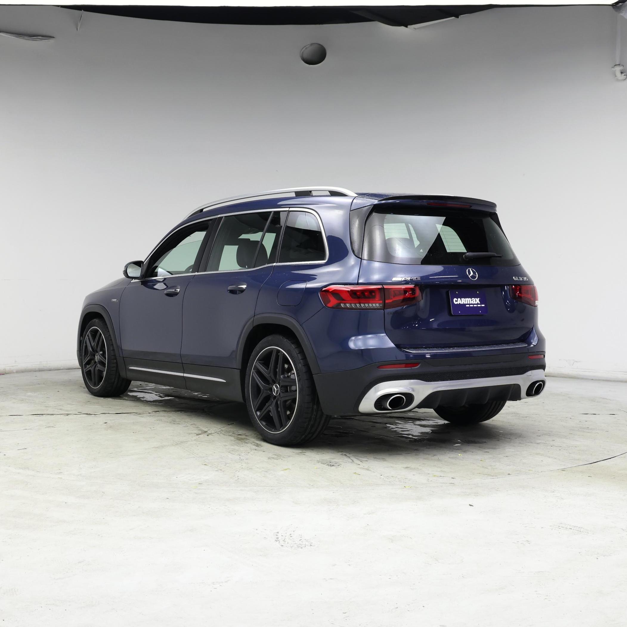 Thumbnail: 2023 Mercedes-Benz GLB - 2