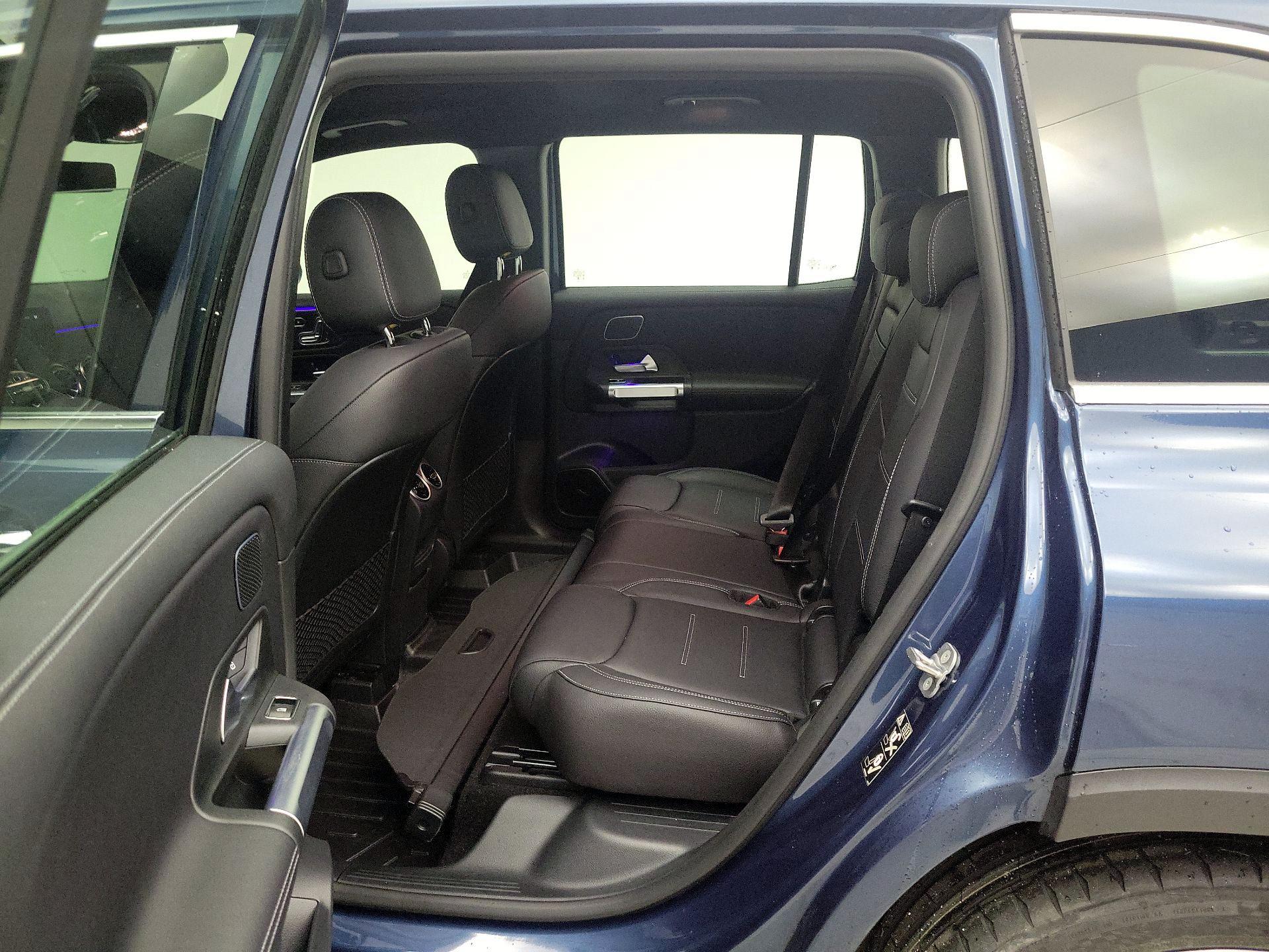 Thumbnail: 2023 Mercedes-Benz GLB - 20