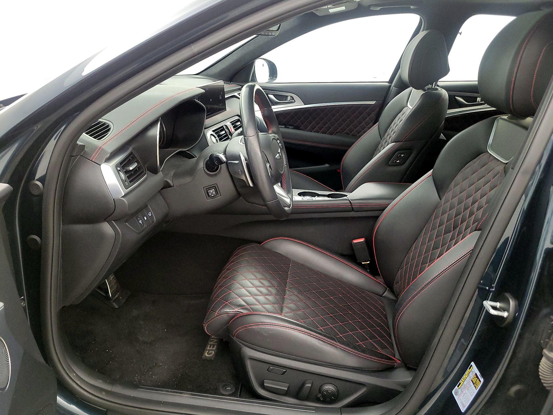 Thumbnail: 2023 Genesis G70 - 11