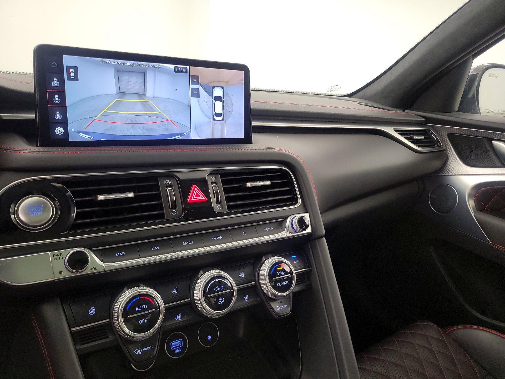 Thumbnail: 2023 Genesis G70 - 15