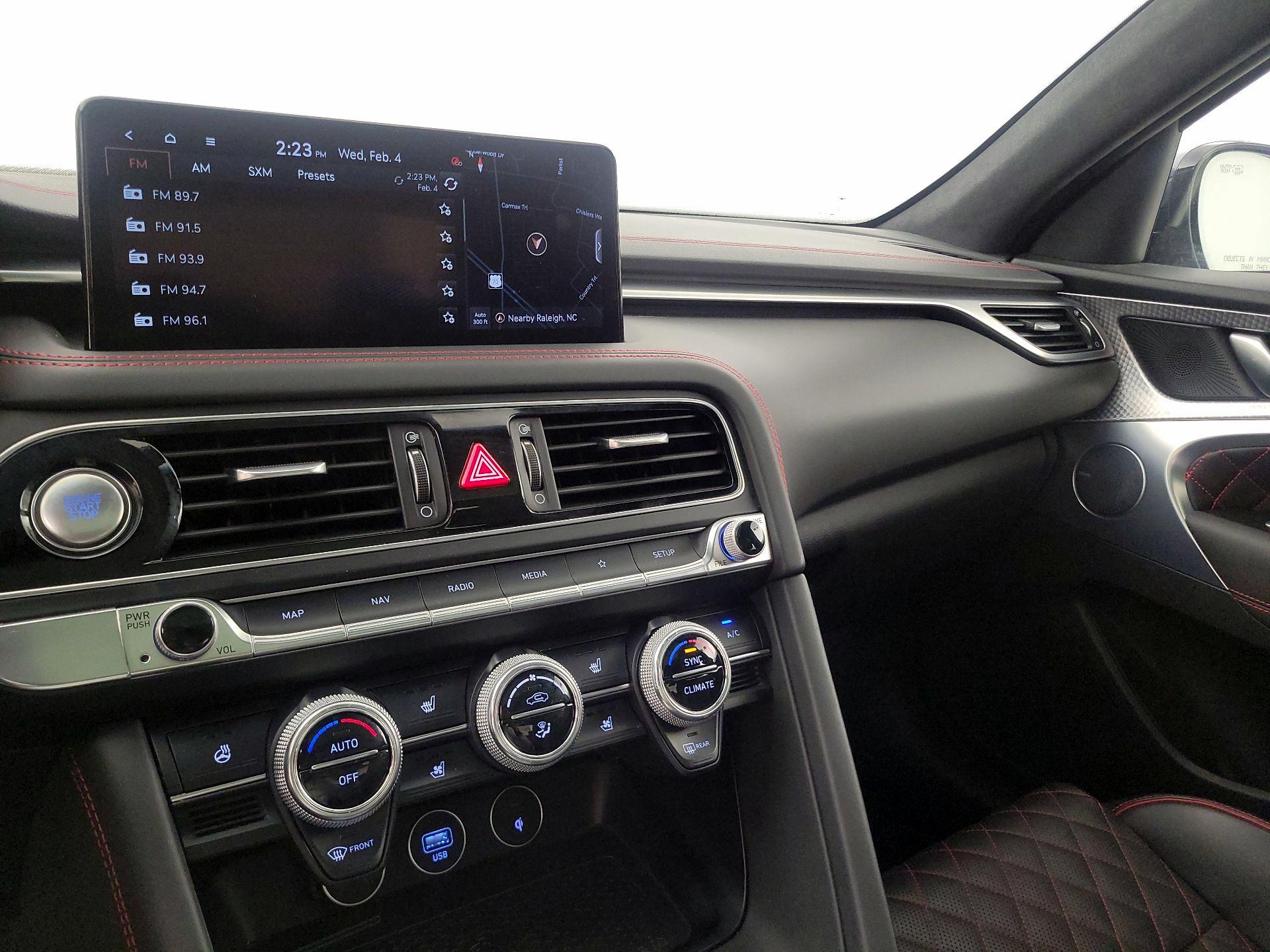 Thumbnail: 2023 Genesis G70 - 16