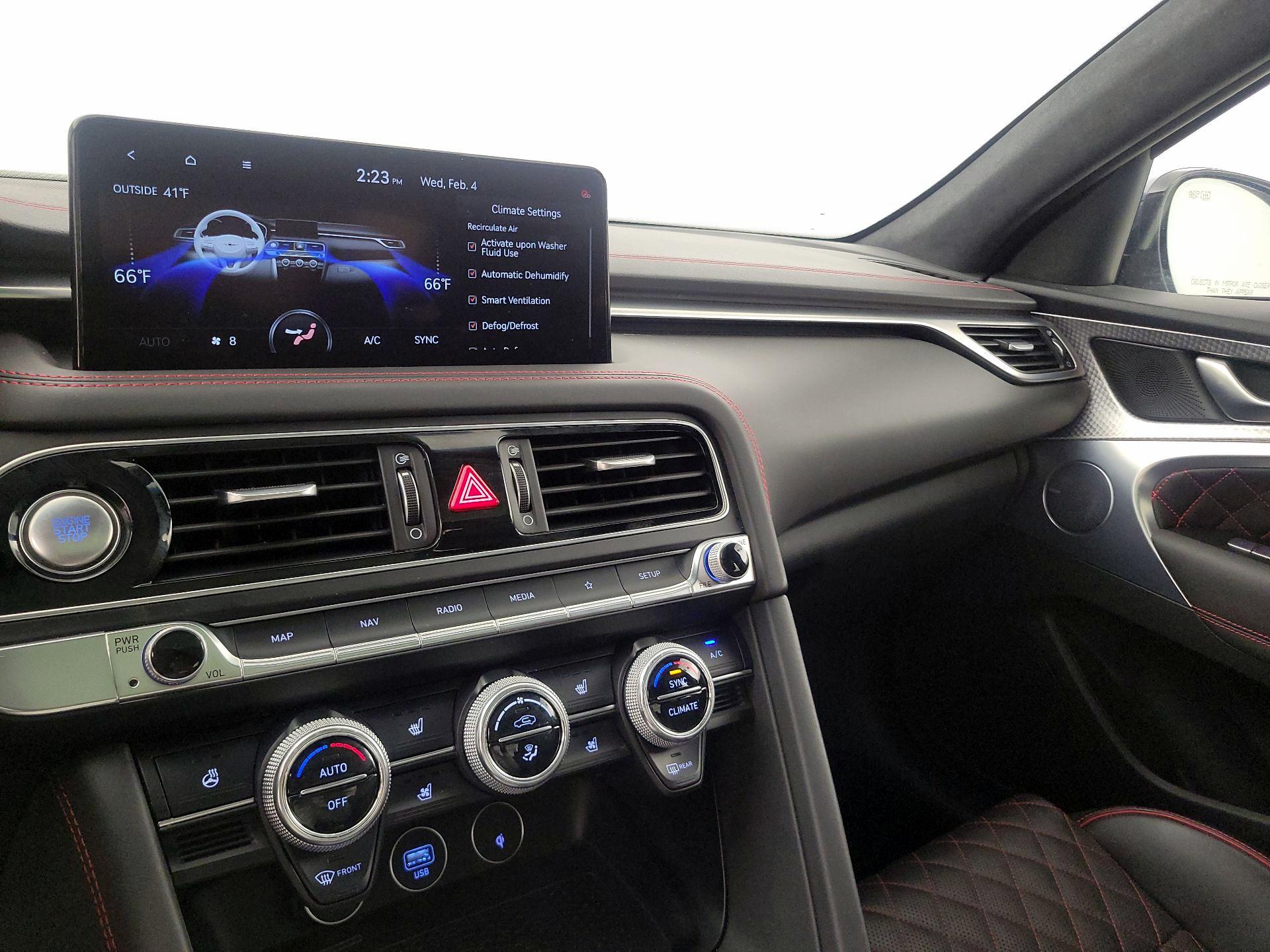 Thumbnail: 2023 Genesis G70 - 17