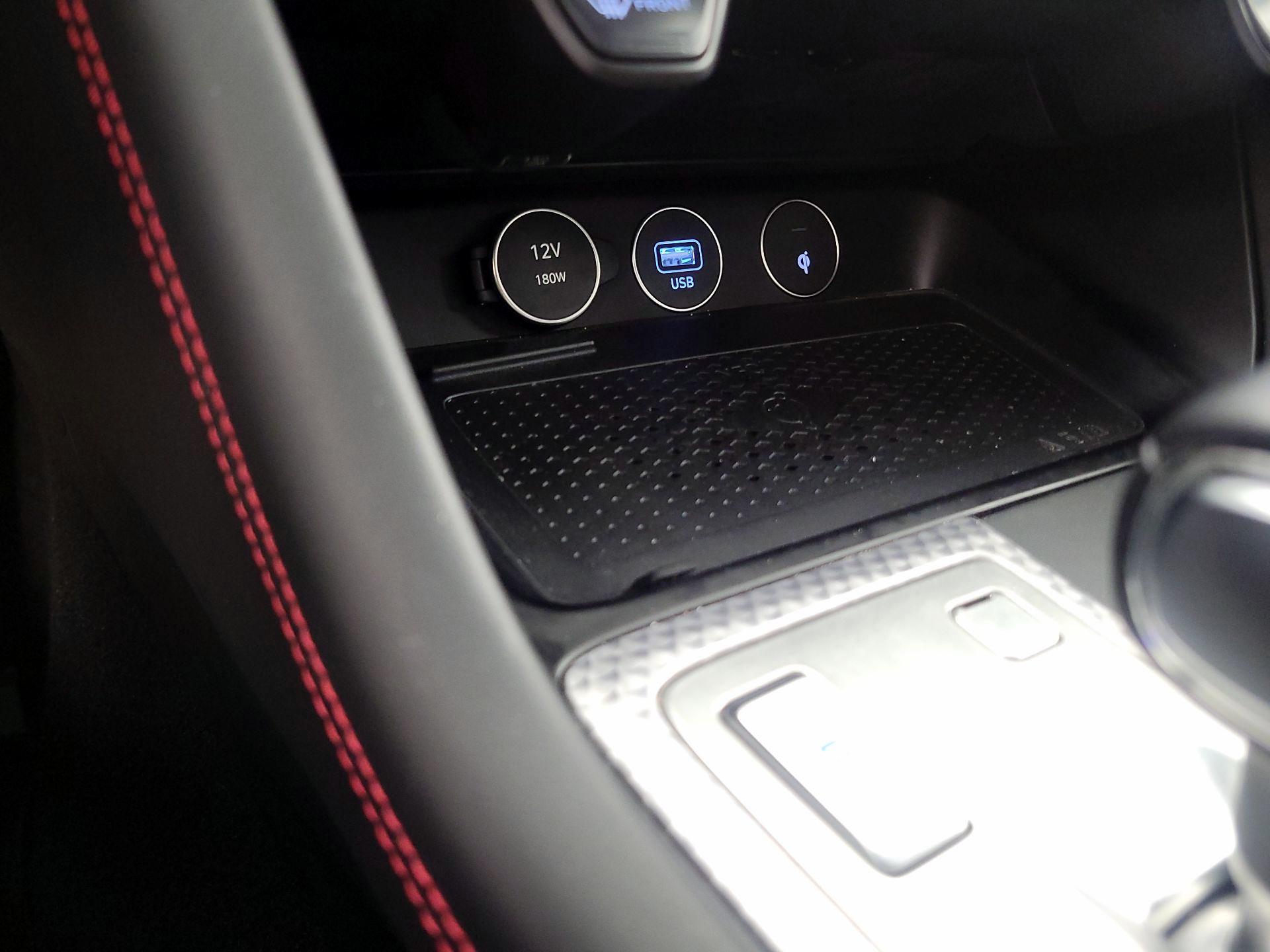 Thumbnail: 2023 Genesis G70 - 19