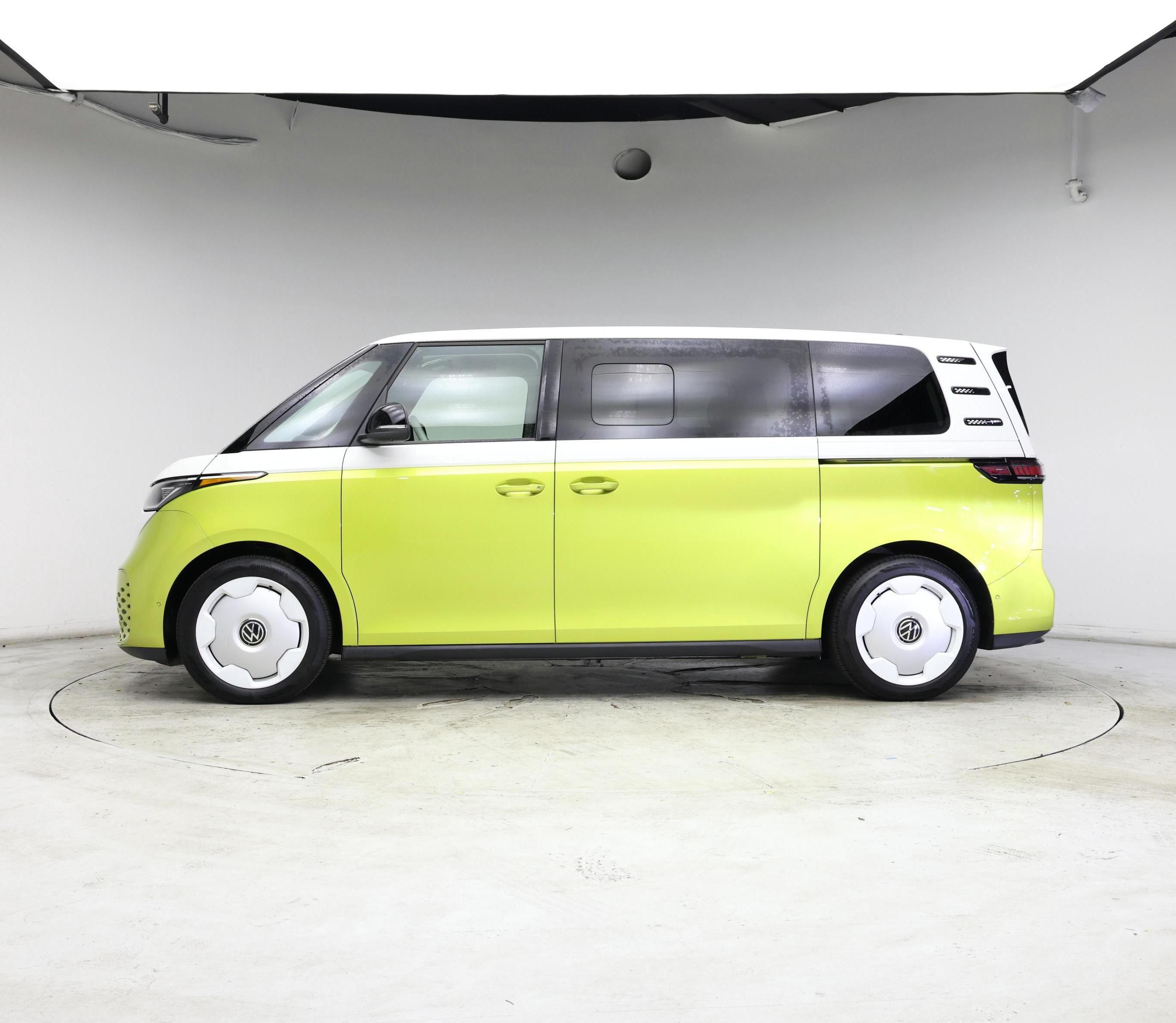 Thumbnail: 2025 Volkswagen ID.Buzz - 3