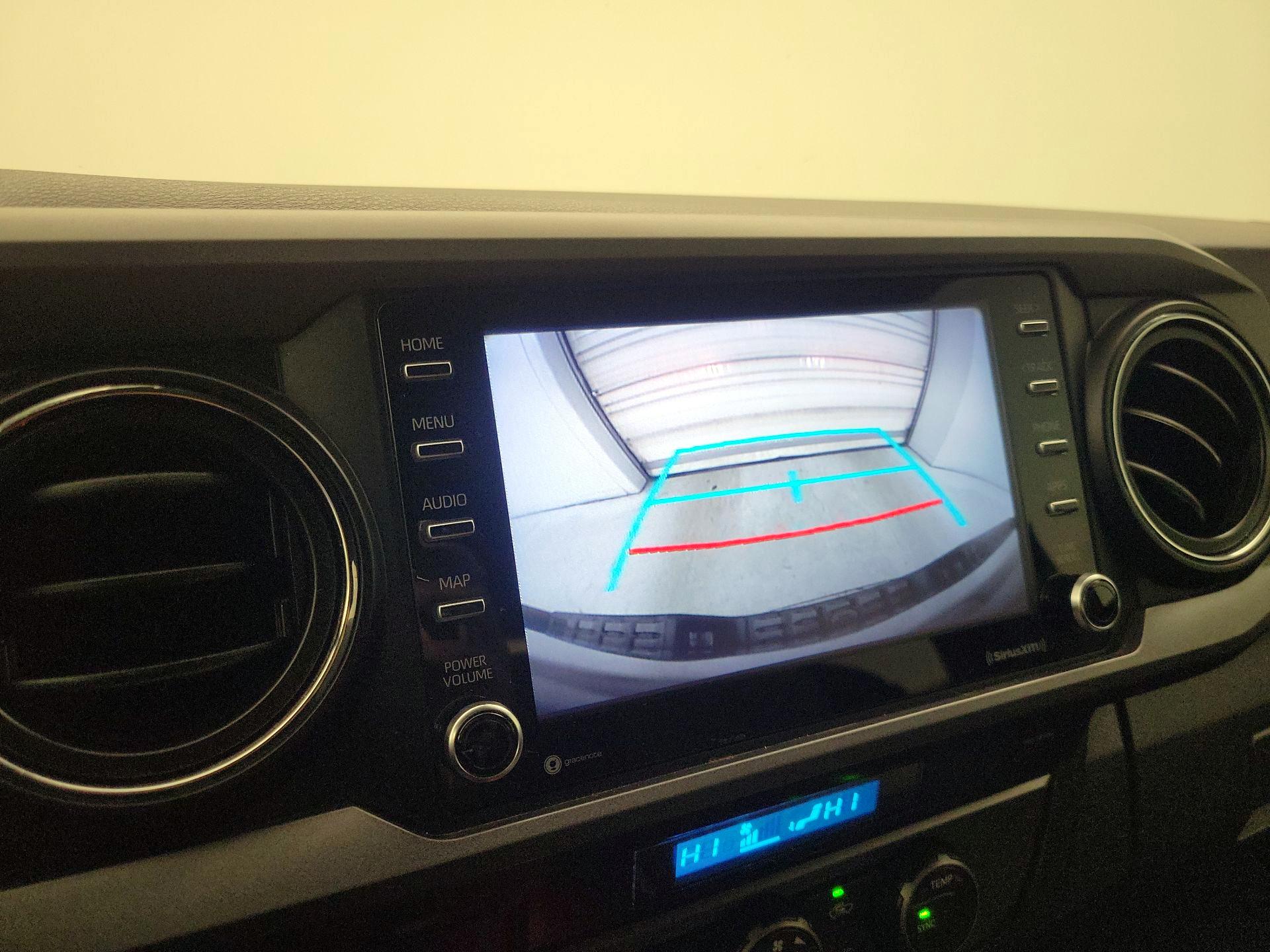 Thumbnail: 2021 Toyota Tacoma - 14