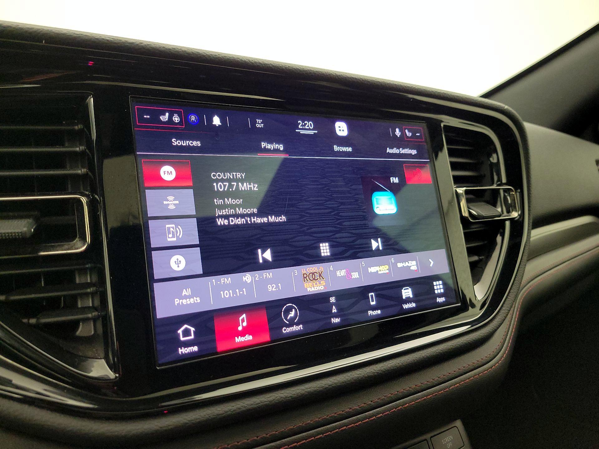 Thumbnail: 2021 Dodge Durango - 16