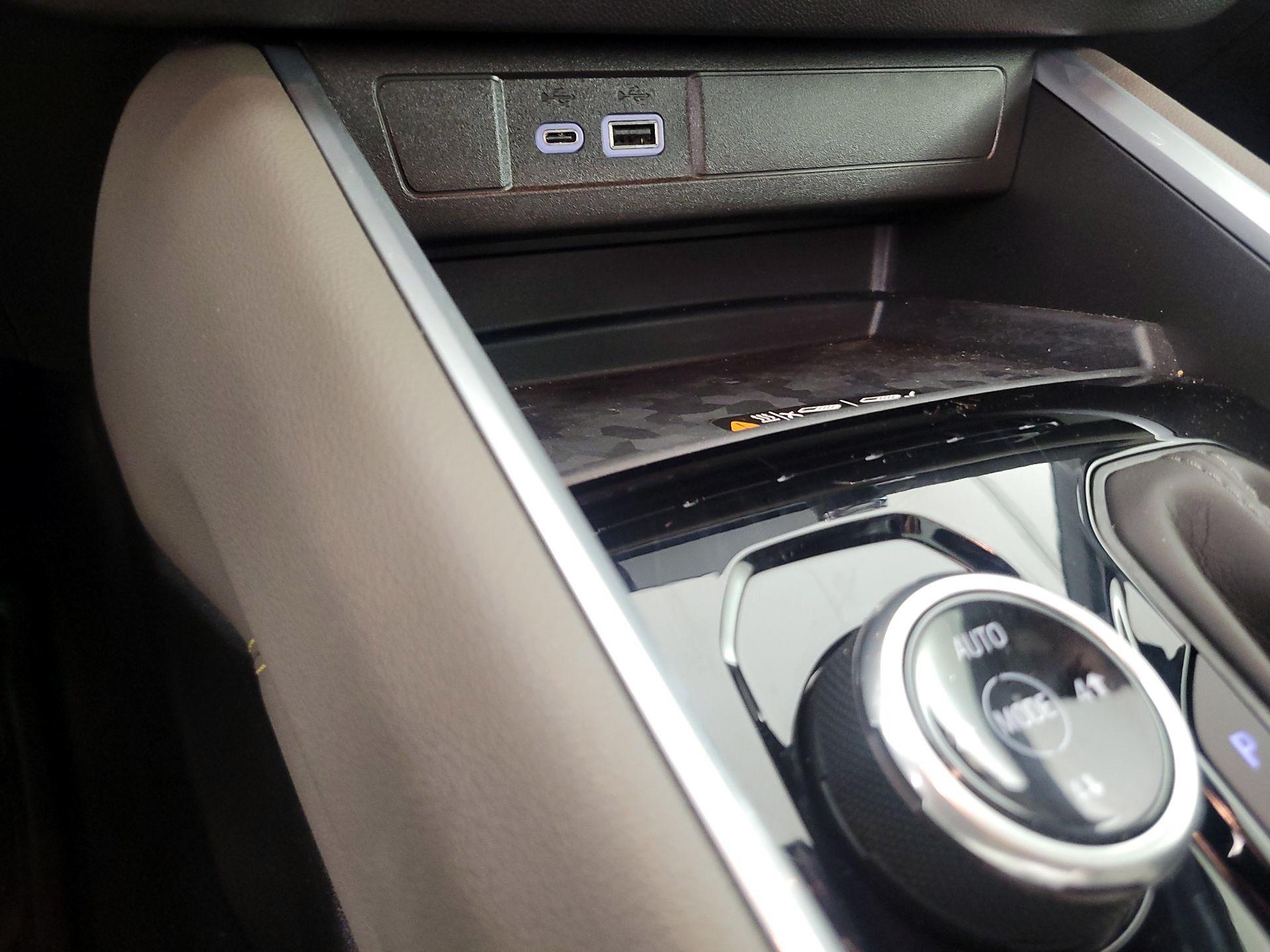 Thumbnail: 2026 Chevrolet Colorado - 19