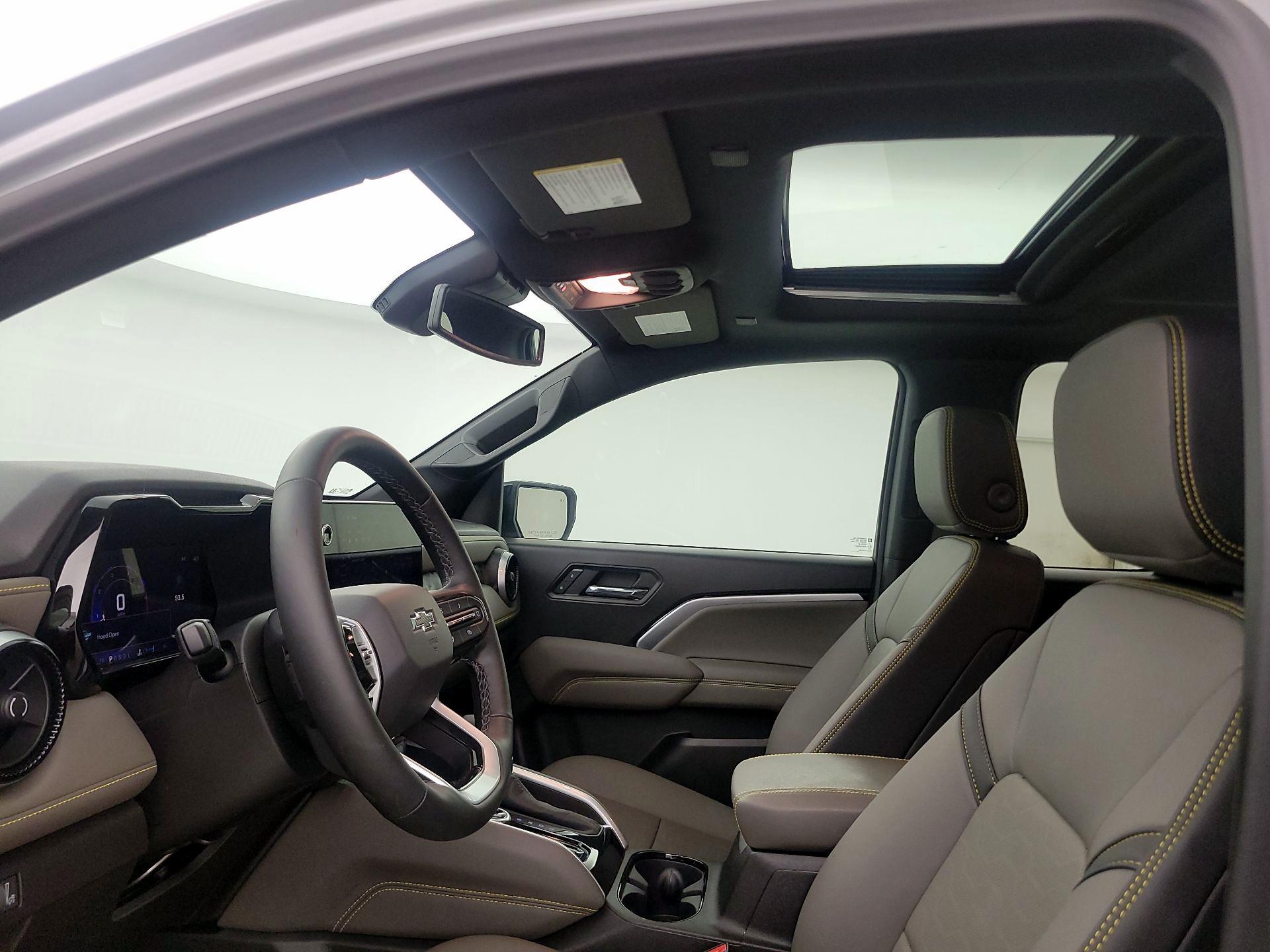 Thumbnail: 2026 Chevrolet Colorado - 20