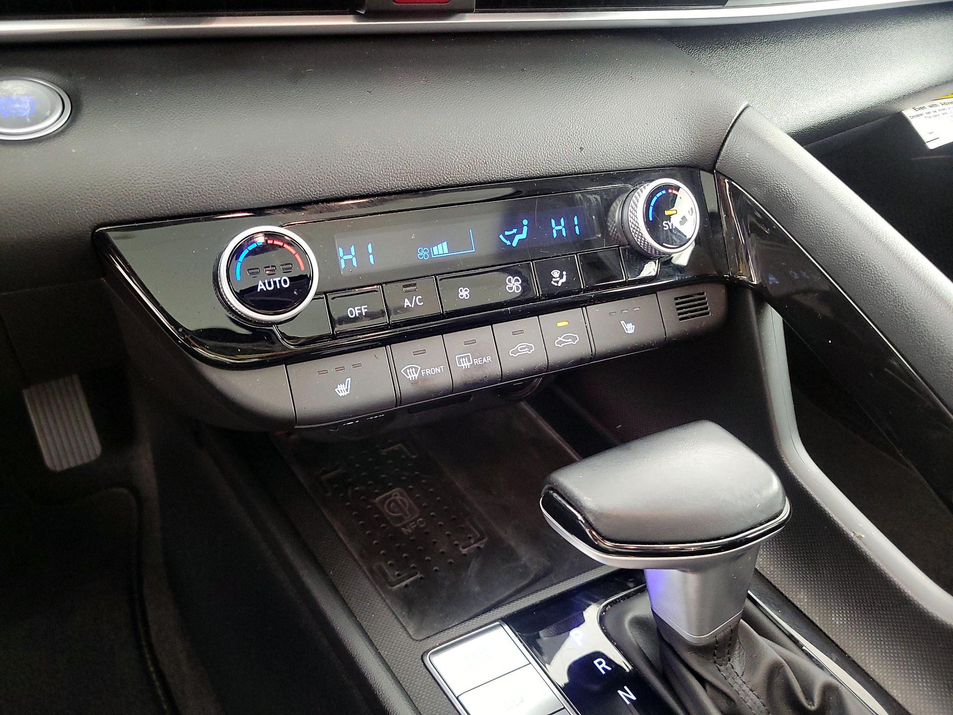 Thumbnail: 2022 Hyundai Elantra - 16