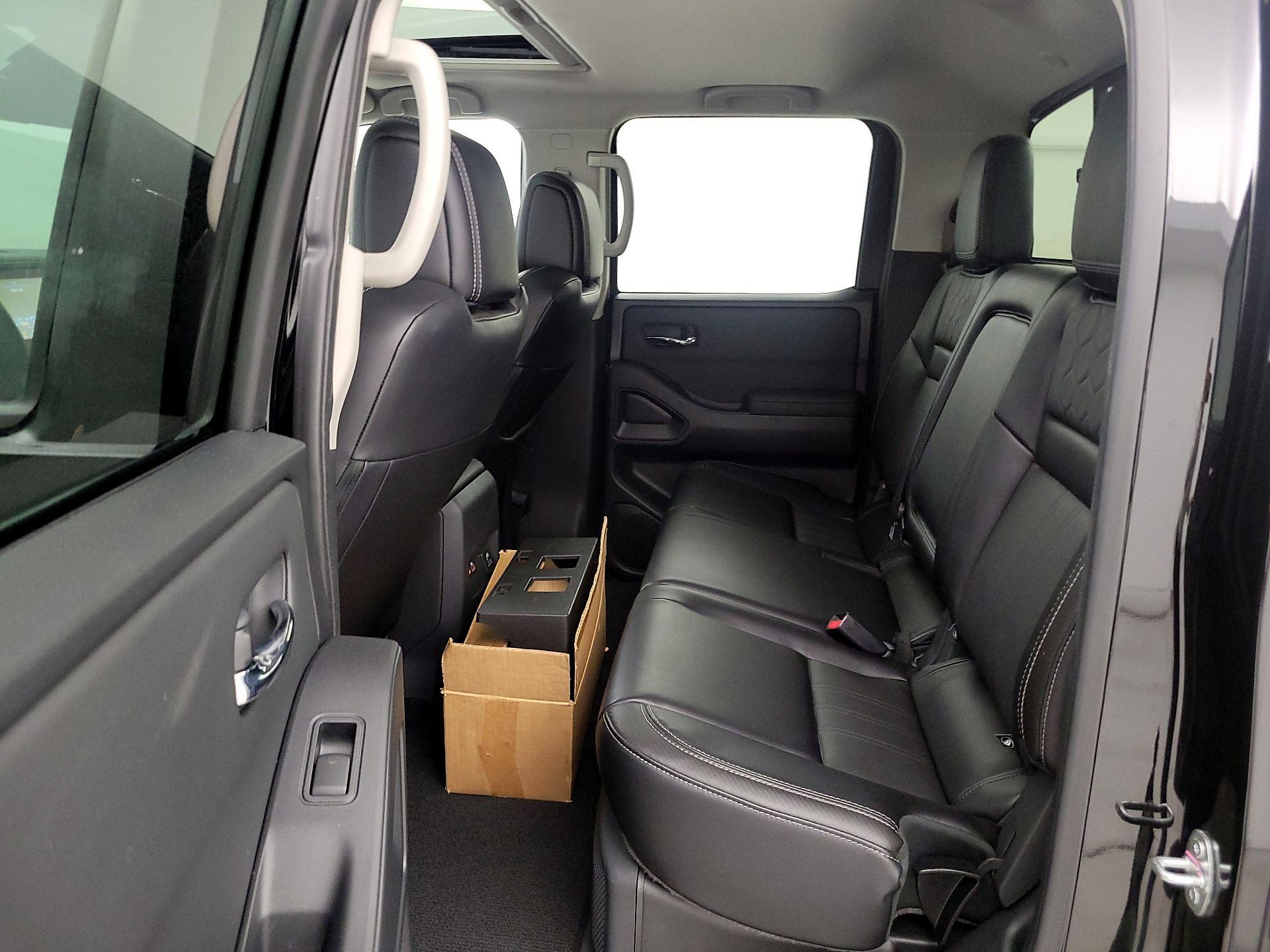 Thumbnail: 2024 Nissan Frontier - 20