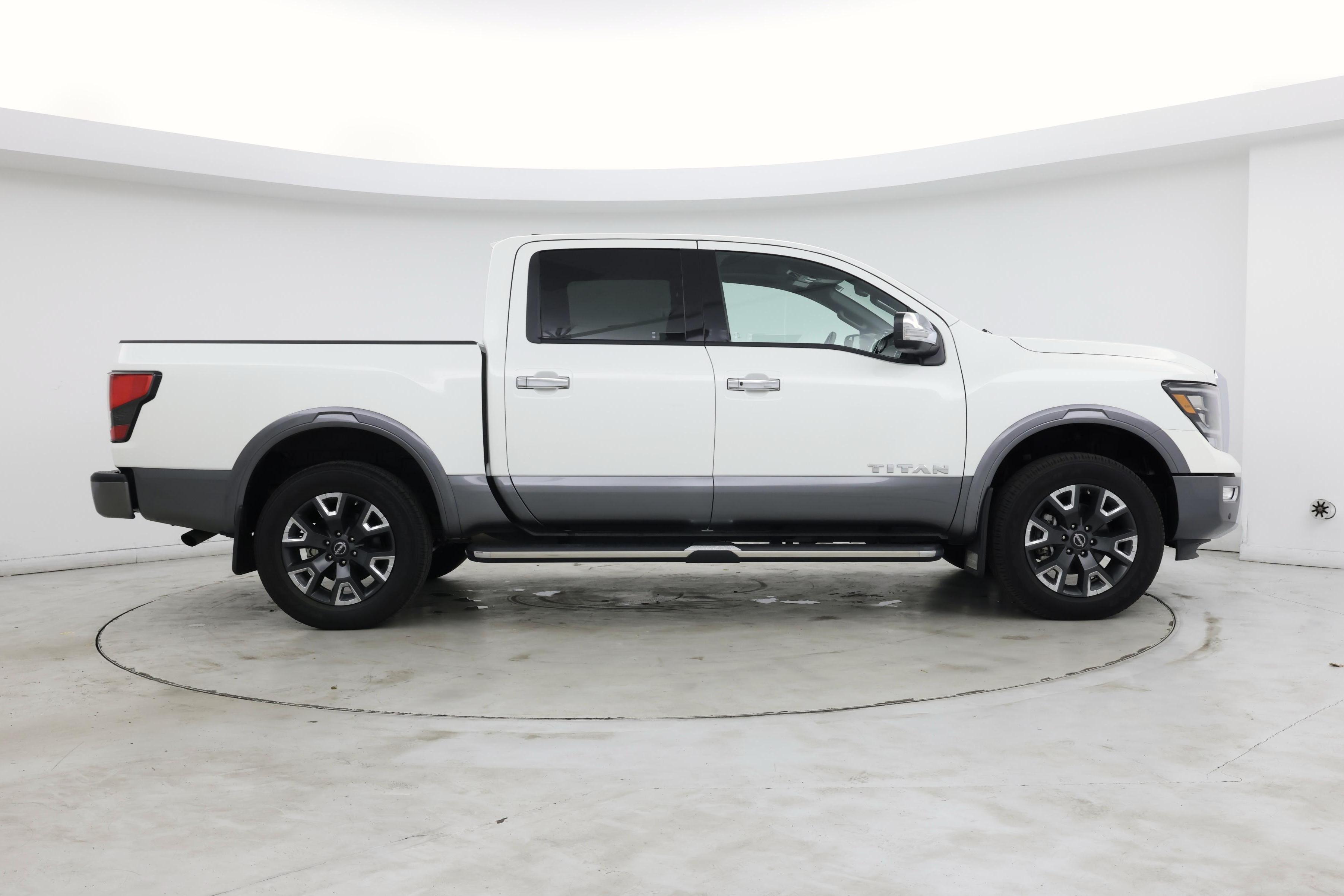 Thumbnail: 2024 Nissan Titan - 7