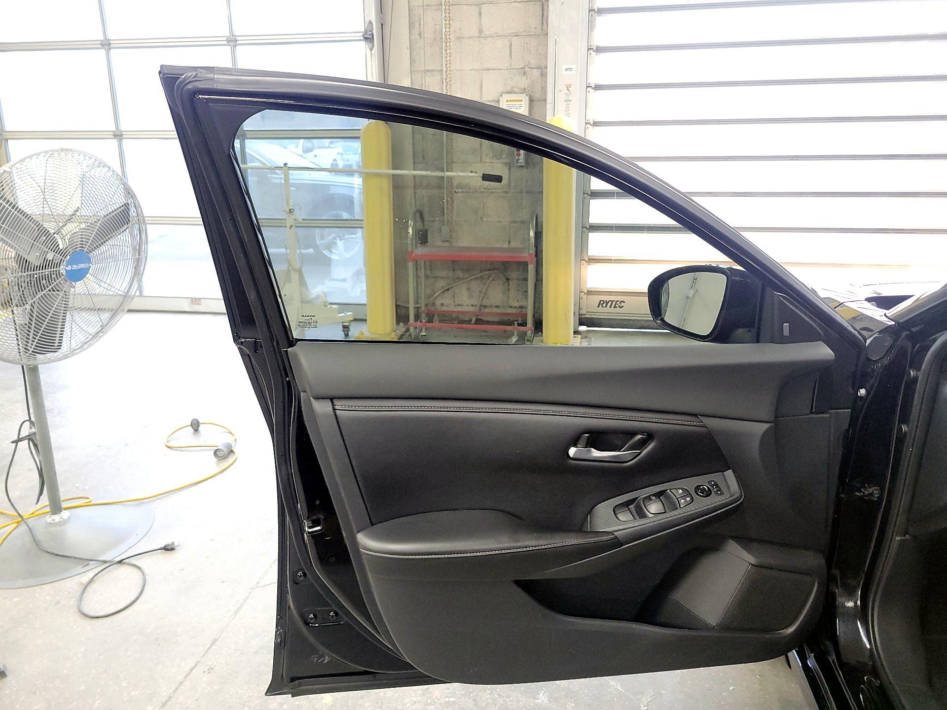 Thumbnail: 2022 Nissan Sentra - 10