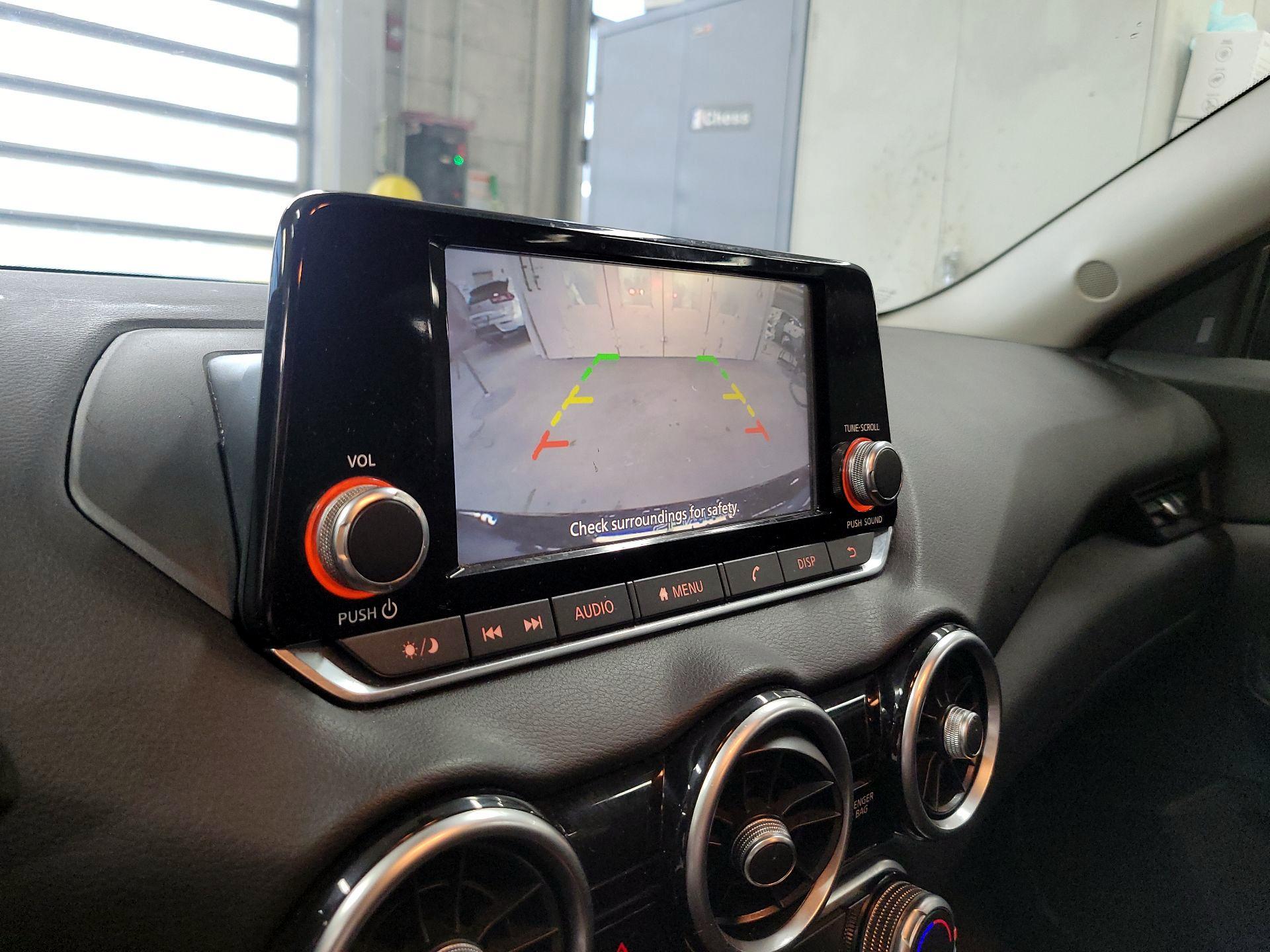 Thumbnail: 2022 Nissan Sentra - 12