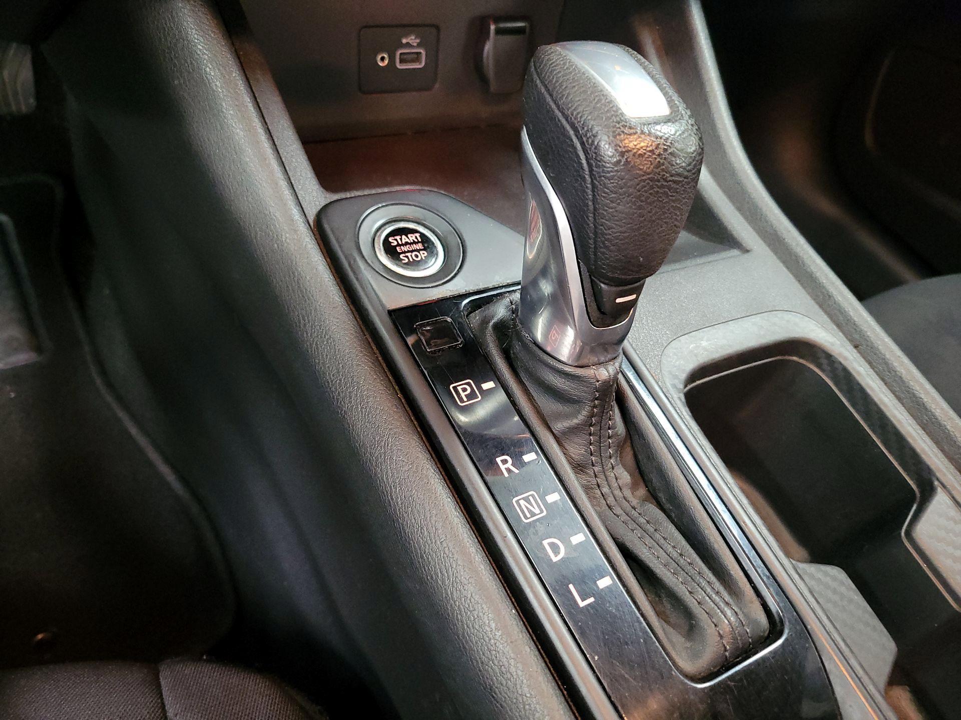 Thumbnail: 2022 Nissan Sentra - 15