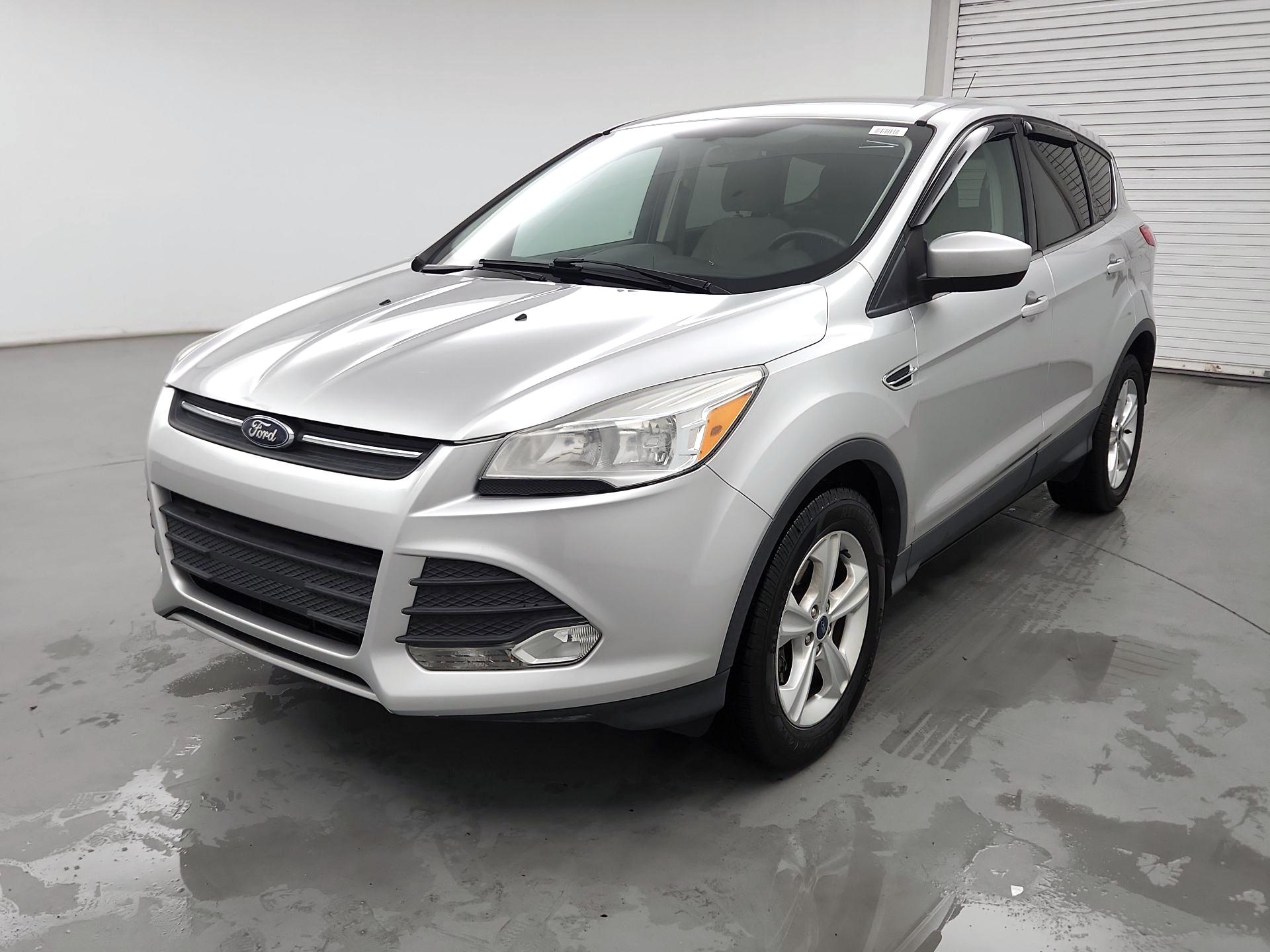 Thumbnail: 2014 Ford Escape - 3