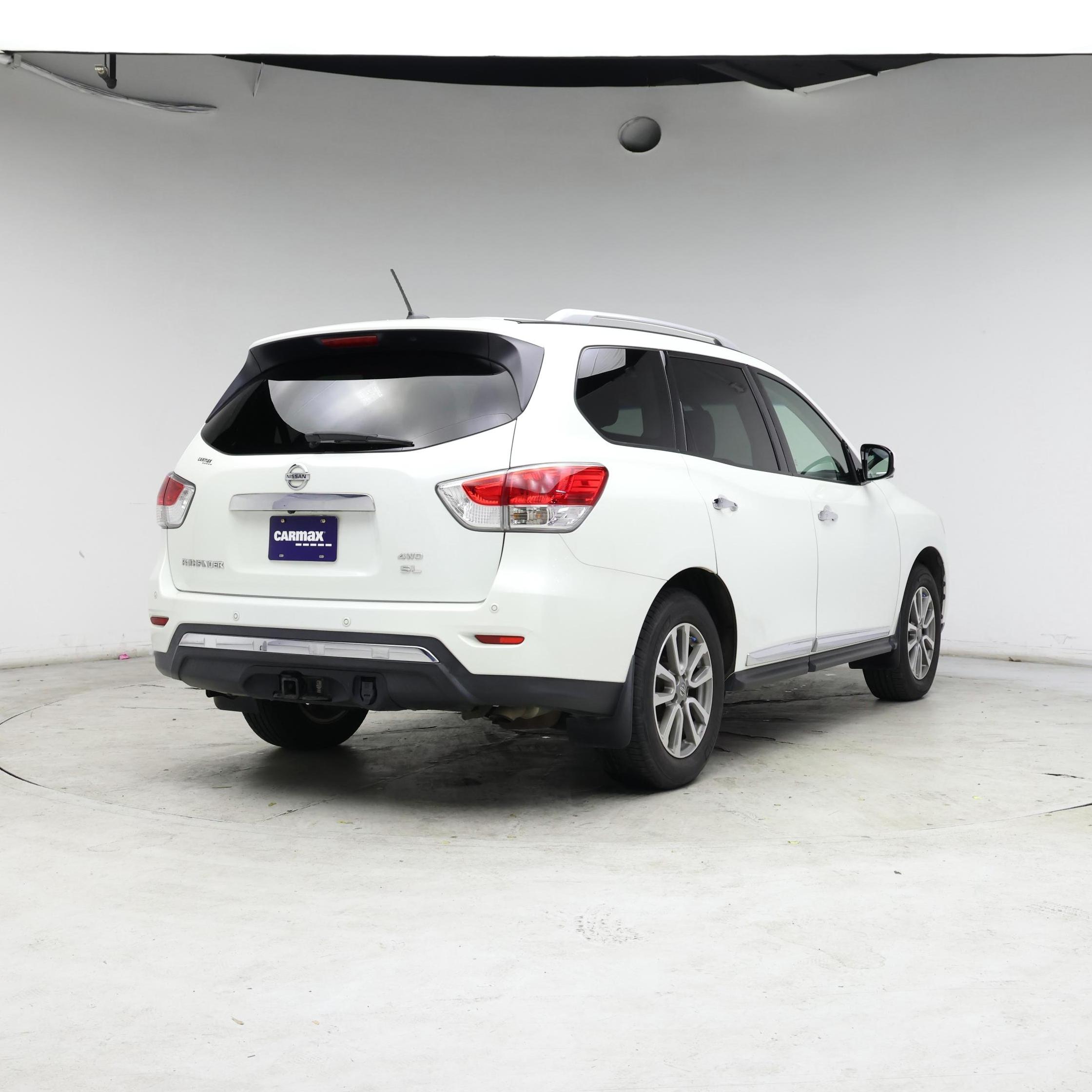 Thumbnail: 2015 Nissan Pathfinder - 8