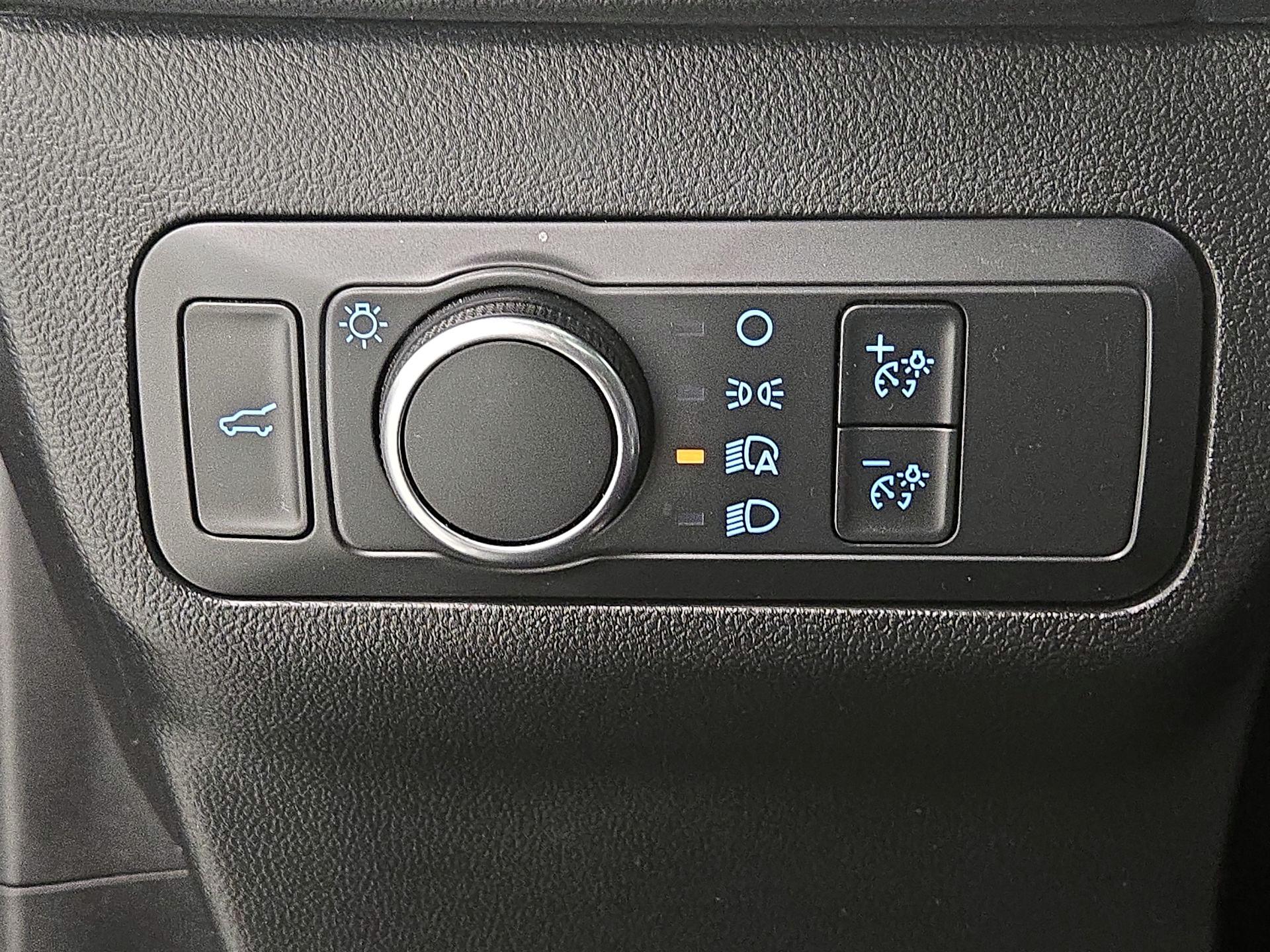 Thumbnail: 2022 Ford Escape - 13