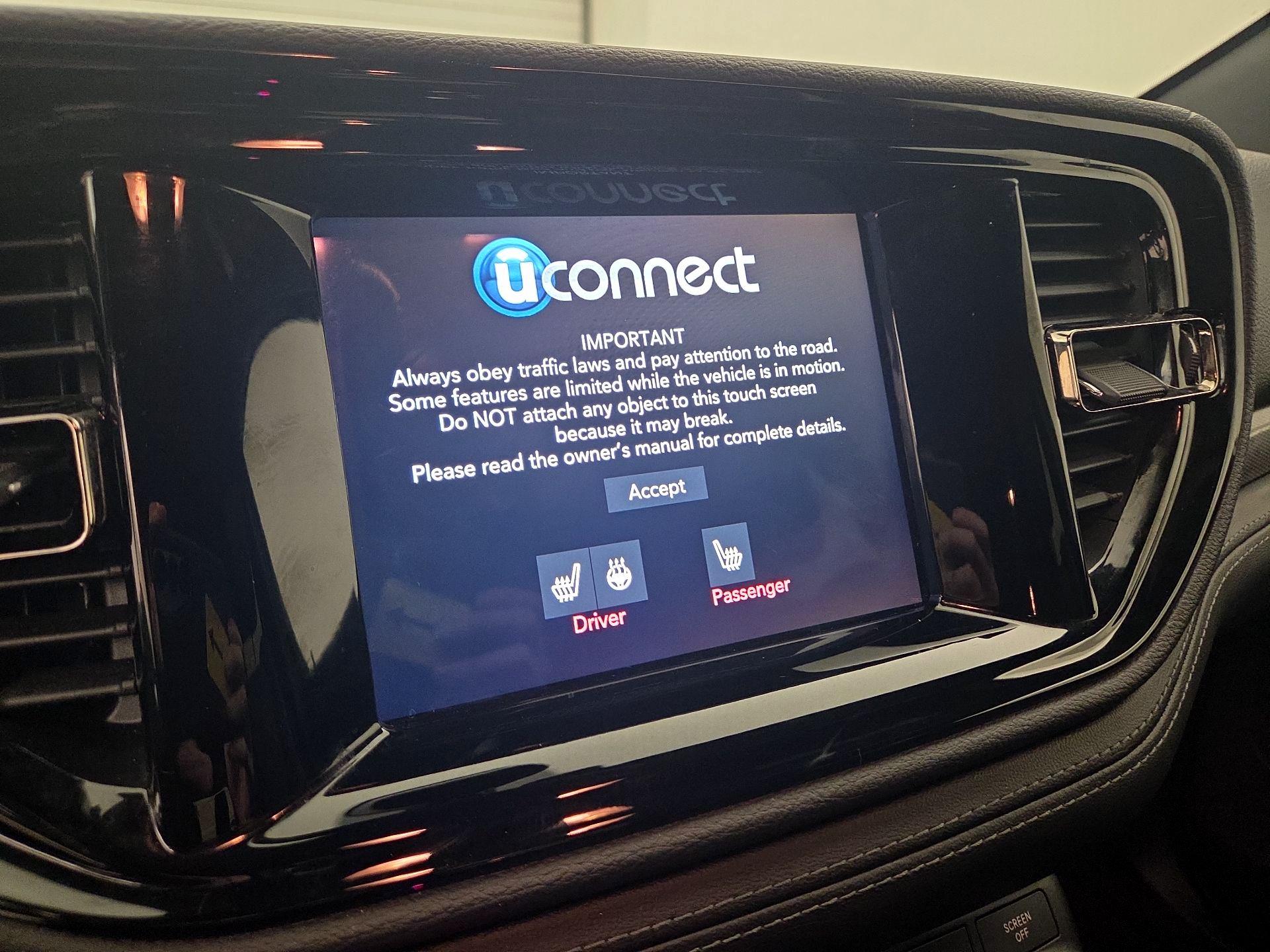 Thumbnail: 2021 Dodge Durango - 14