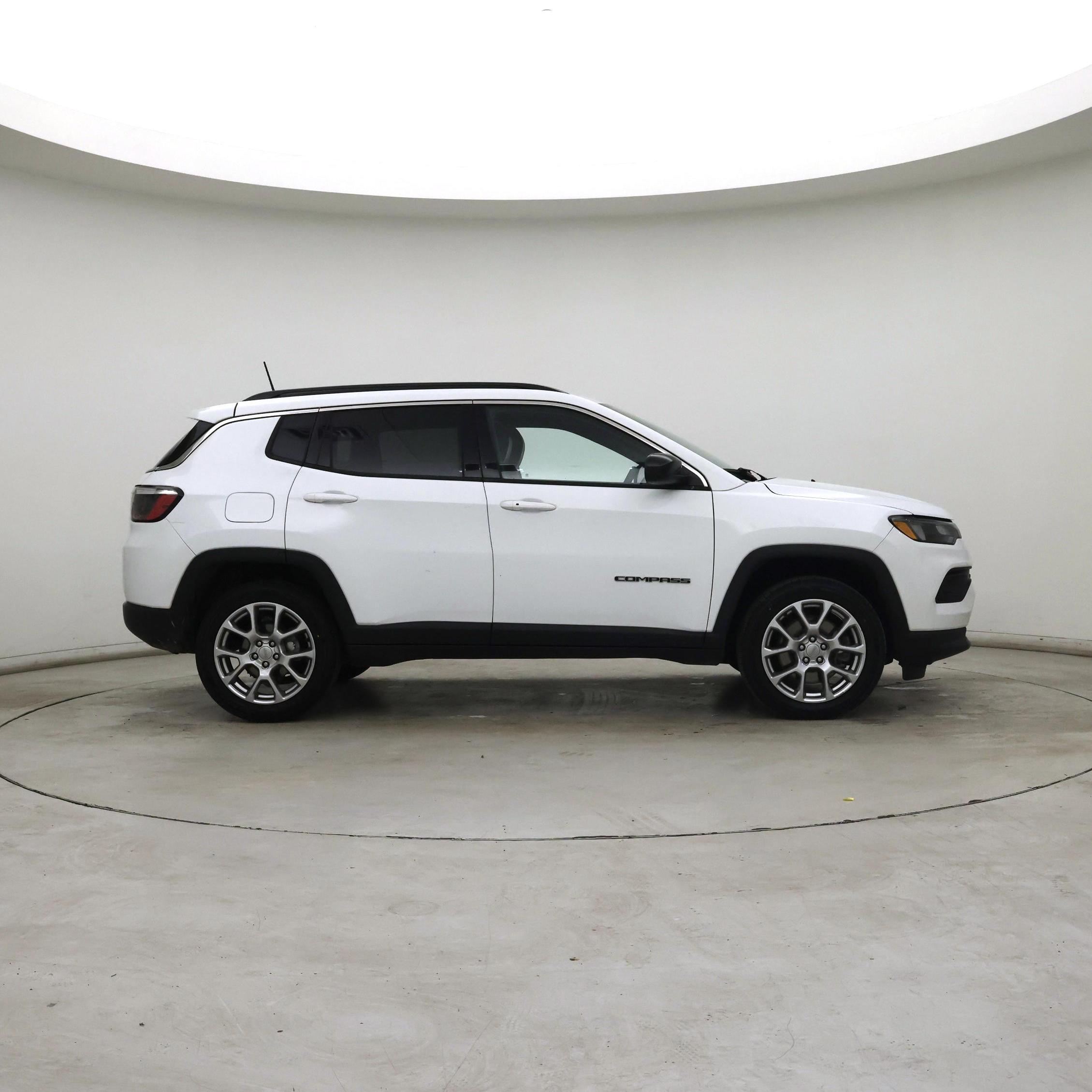Thumbnail: 2023 Jeep Compass - 7