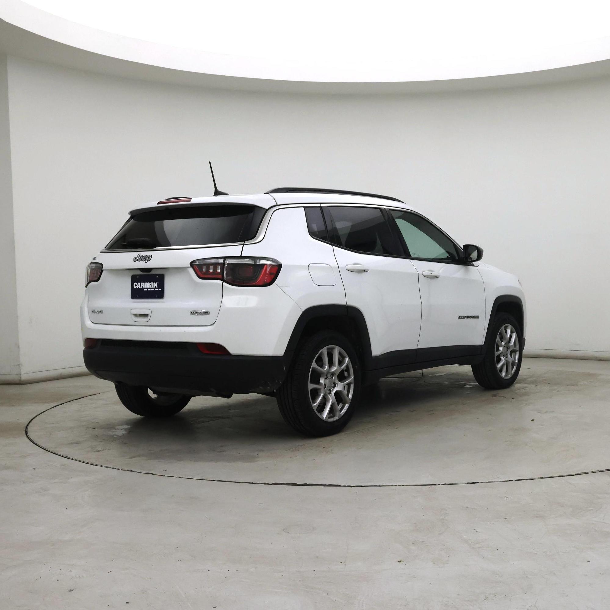 Thumbnail: 2023 Jeep Compass - 8