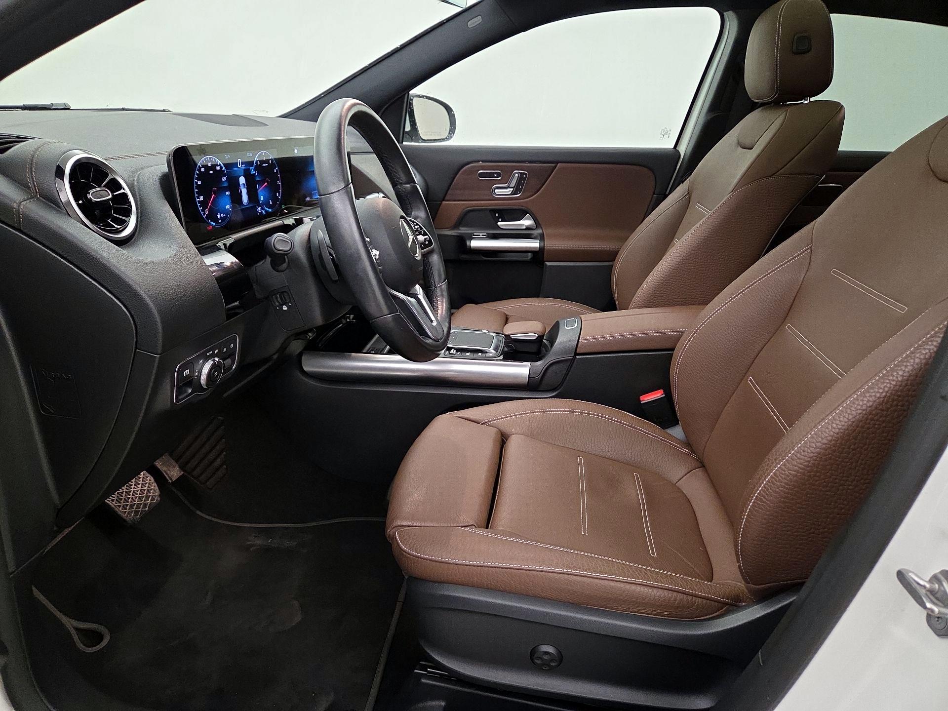 Thumbnail: 2021 Mercedes-Benz GLA - 11