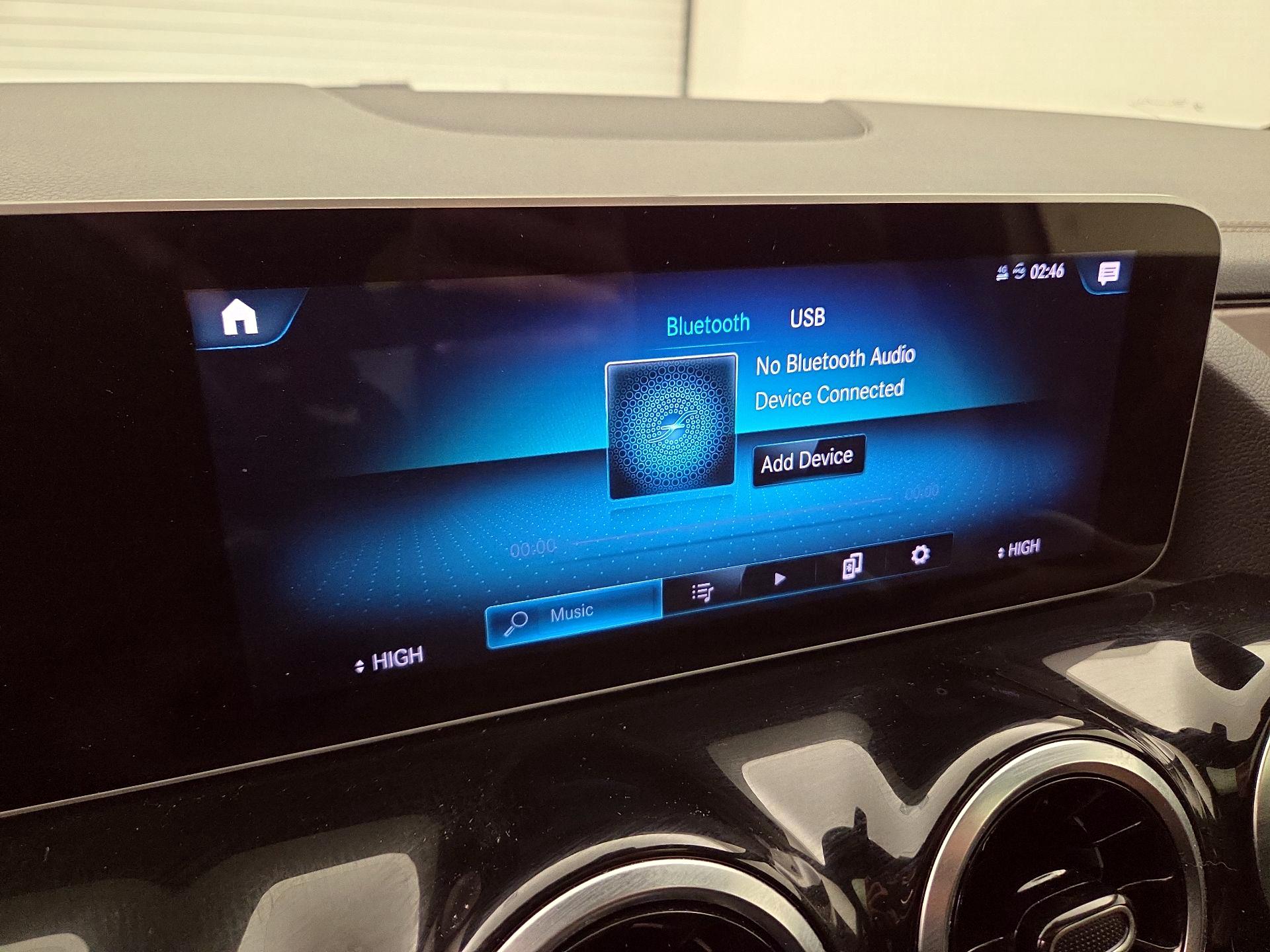 Thumbnail: 2021 Mercedes-Benz GLA - 15