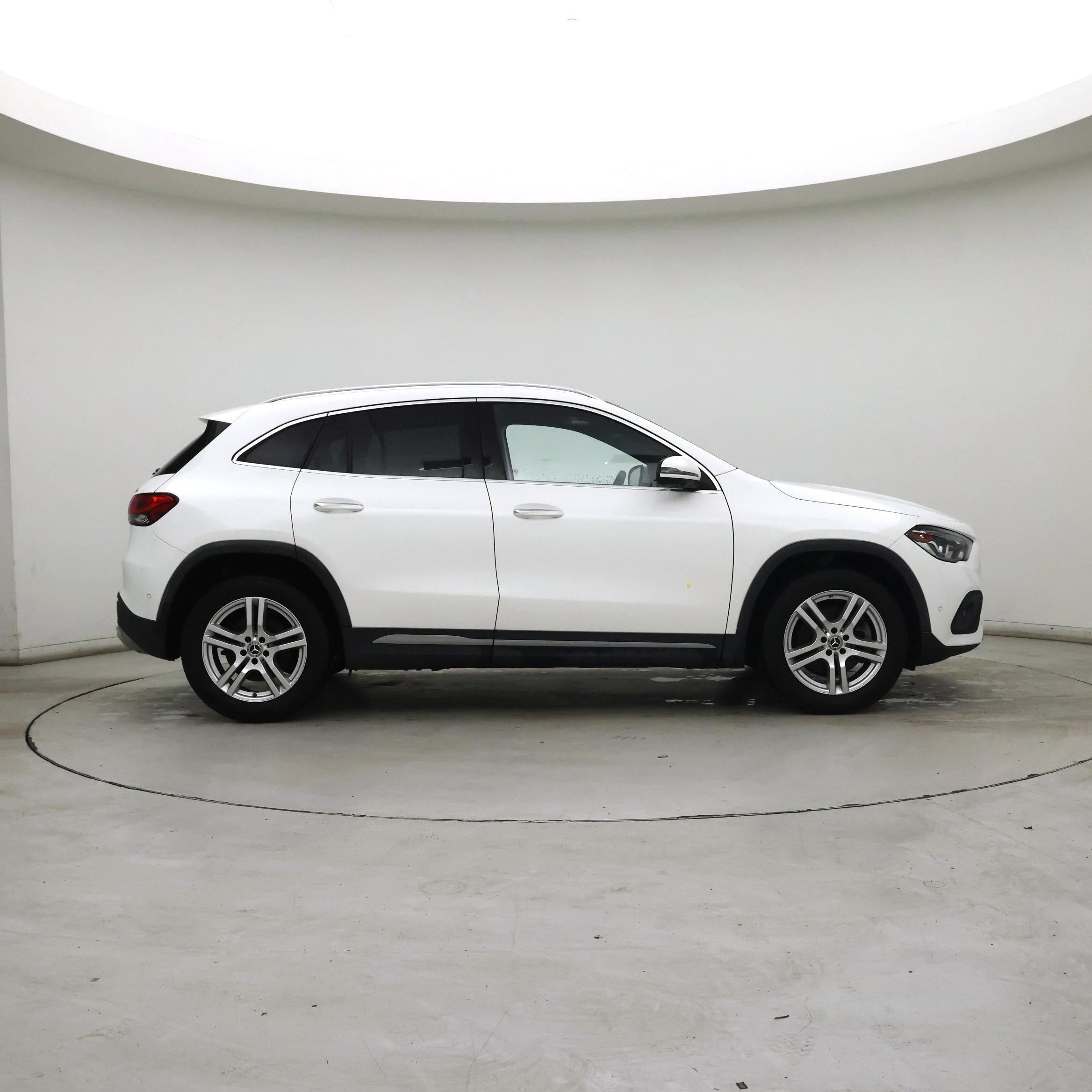 Thumbnail: 2021 Mercedes-Benz GLA - 7