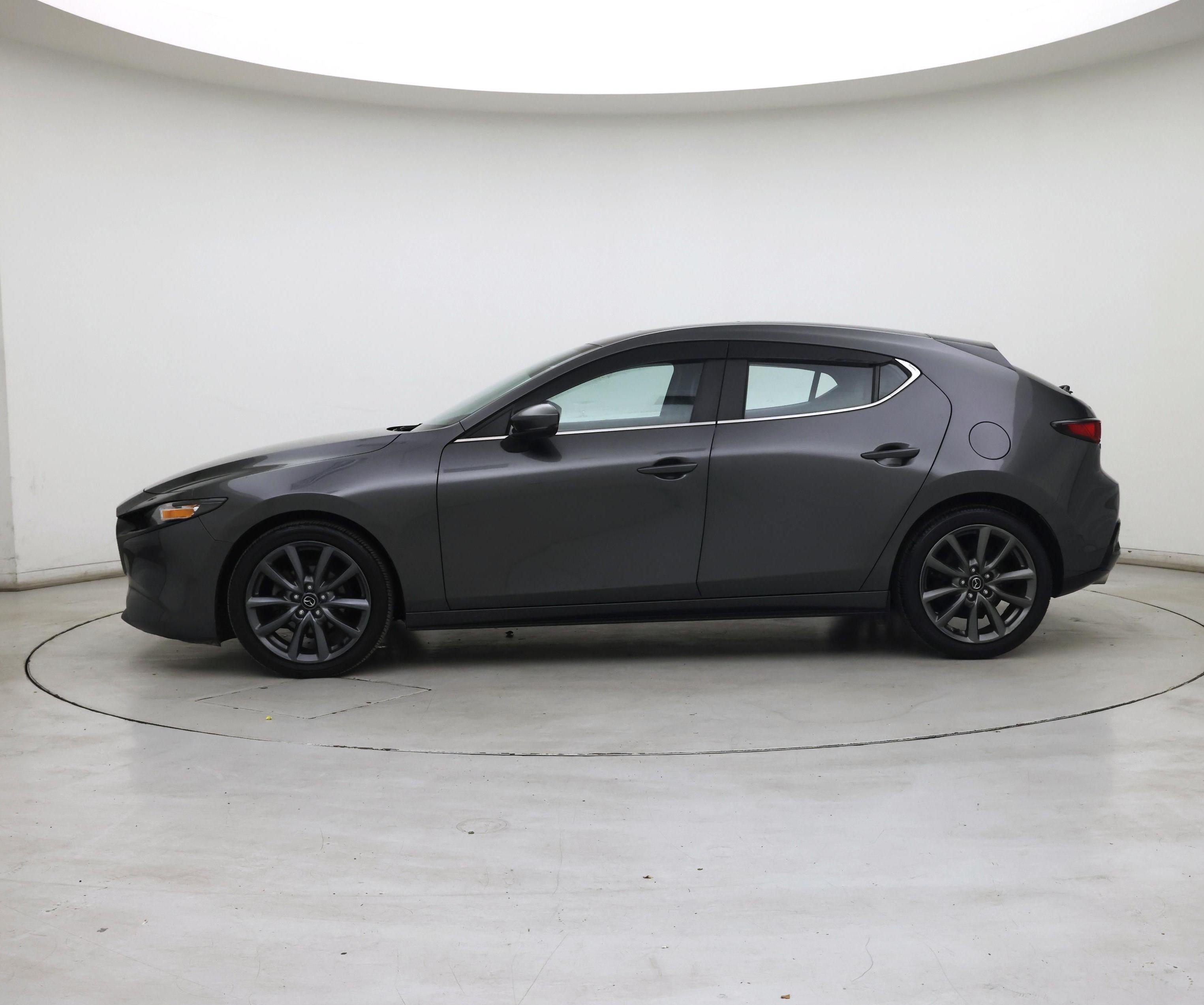 Thumbnail: 2022 Mazda Mazda3 - 3