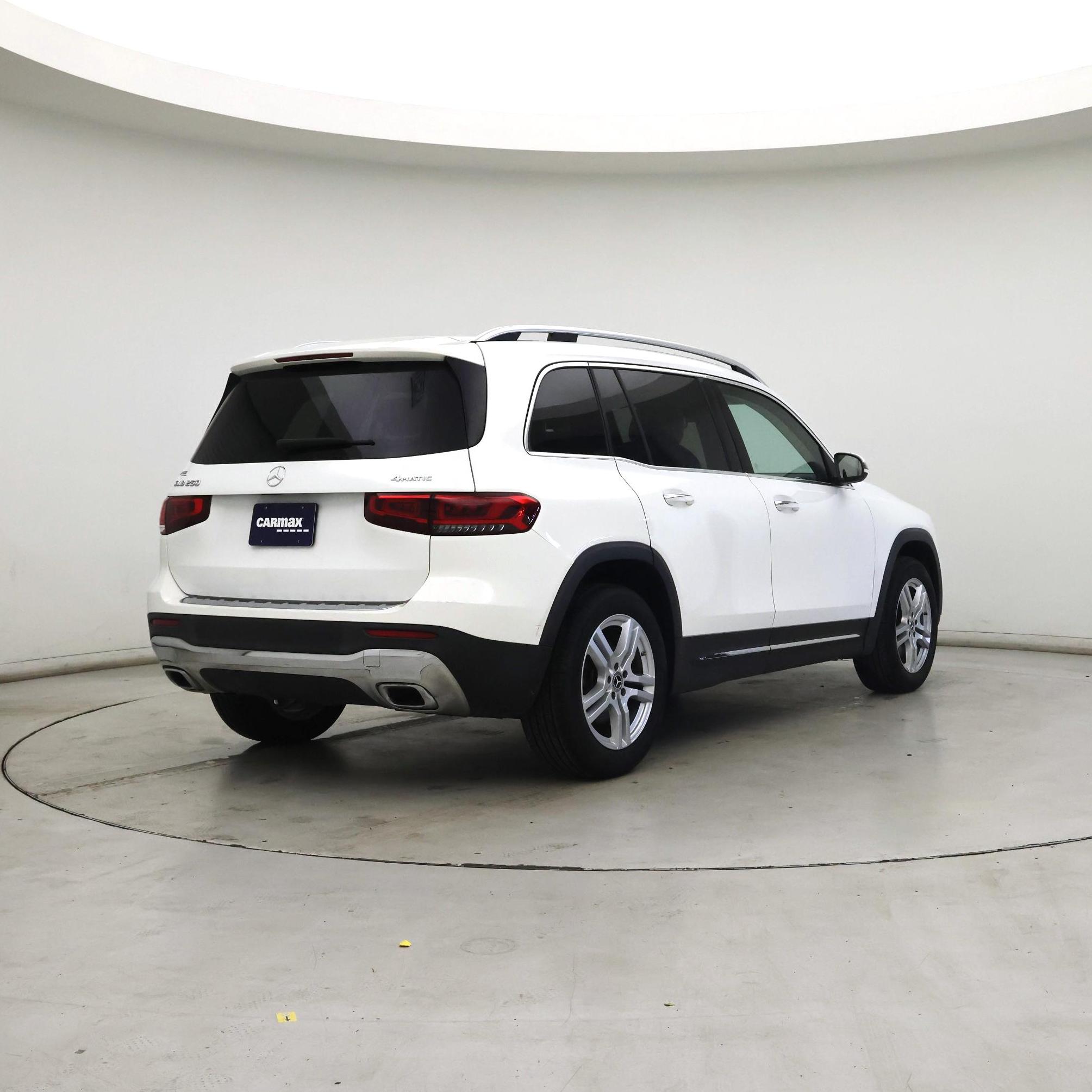 Thumbnail: 2022 Mercedes-Benz GLB - 8