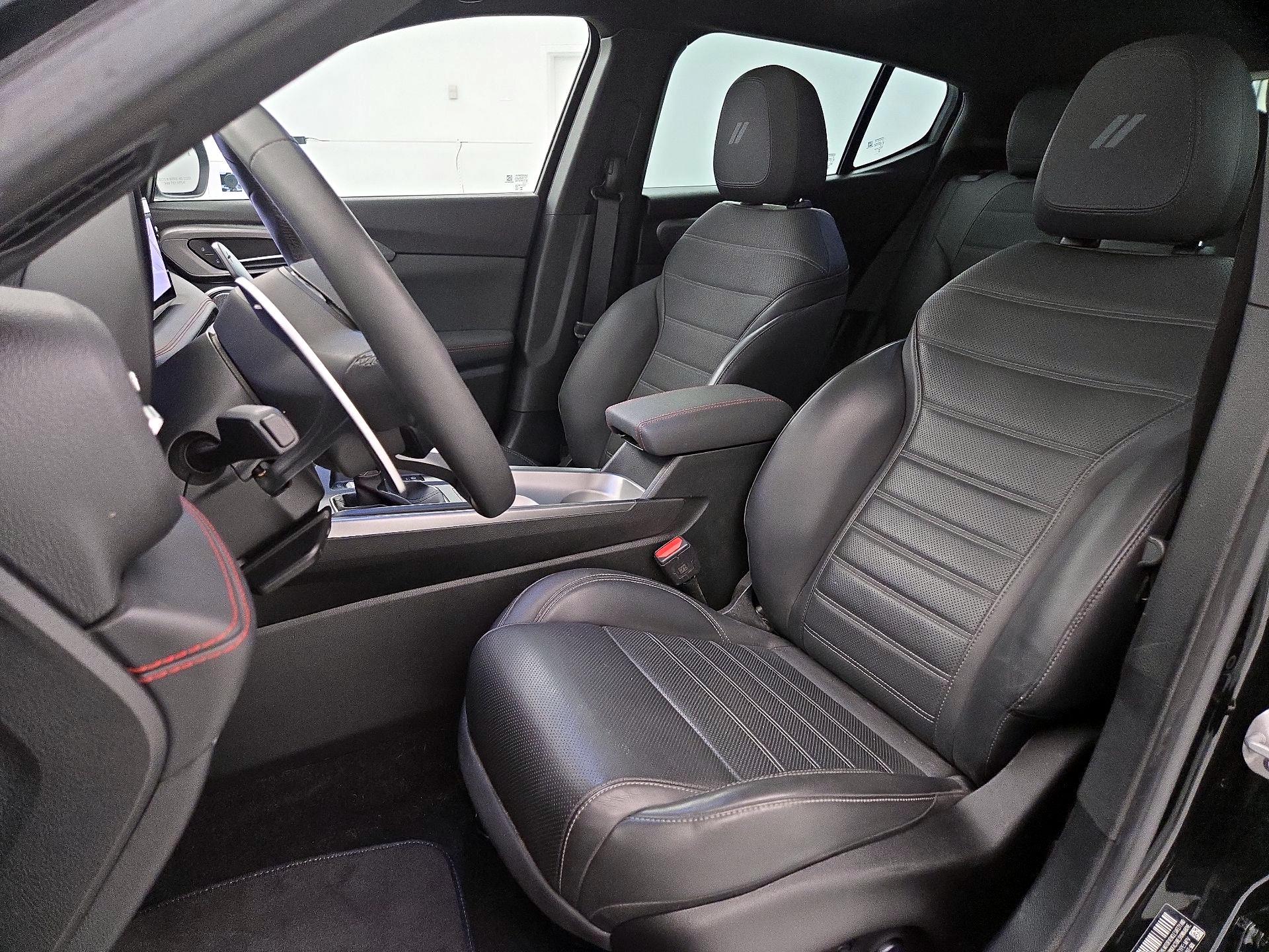 Thumbnail: 2024 Dodge Hornet - 11